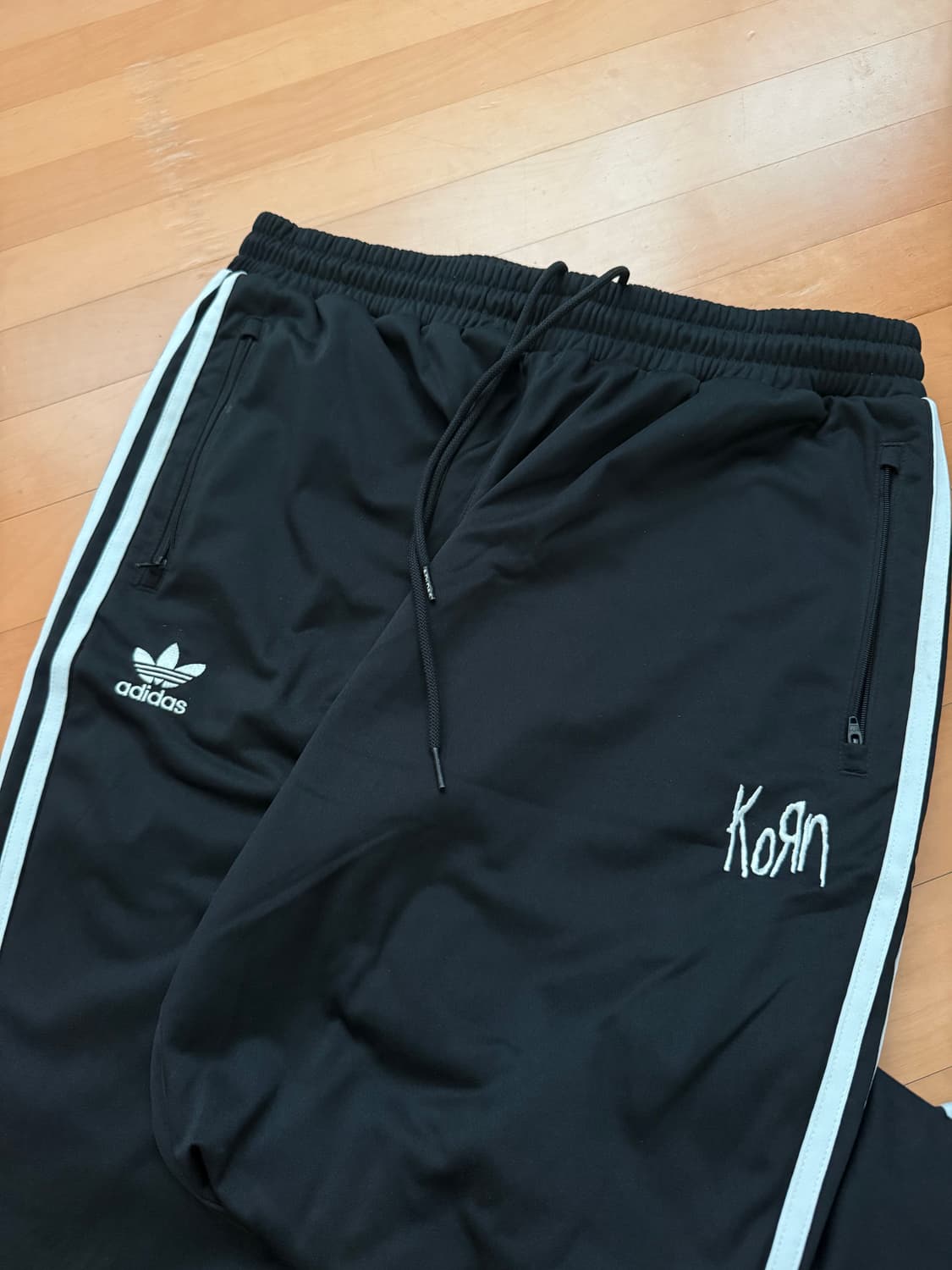 Korn x 아디다스 트랙팬츠 (XL) 상품이미지1