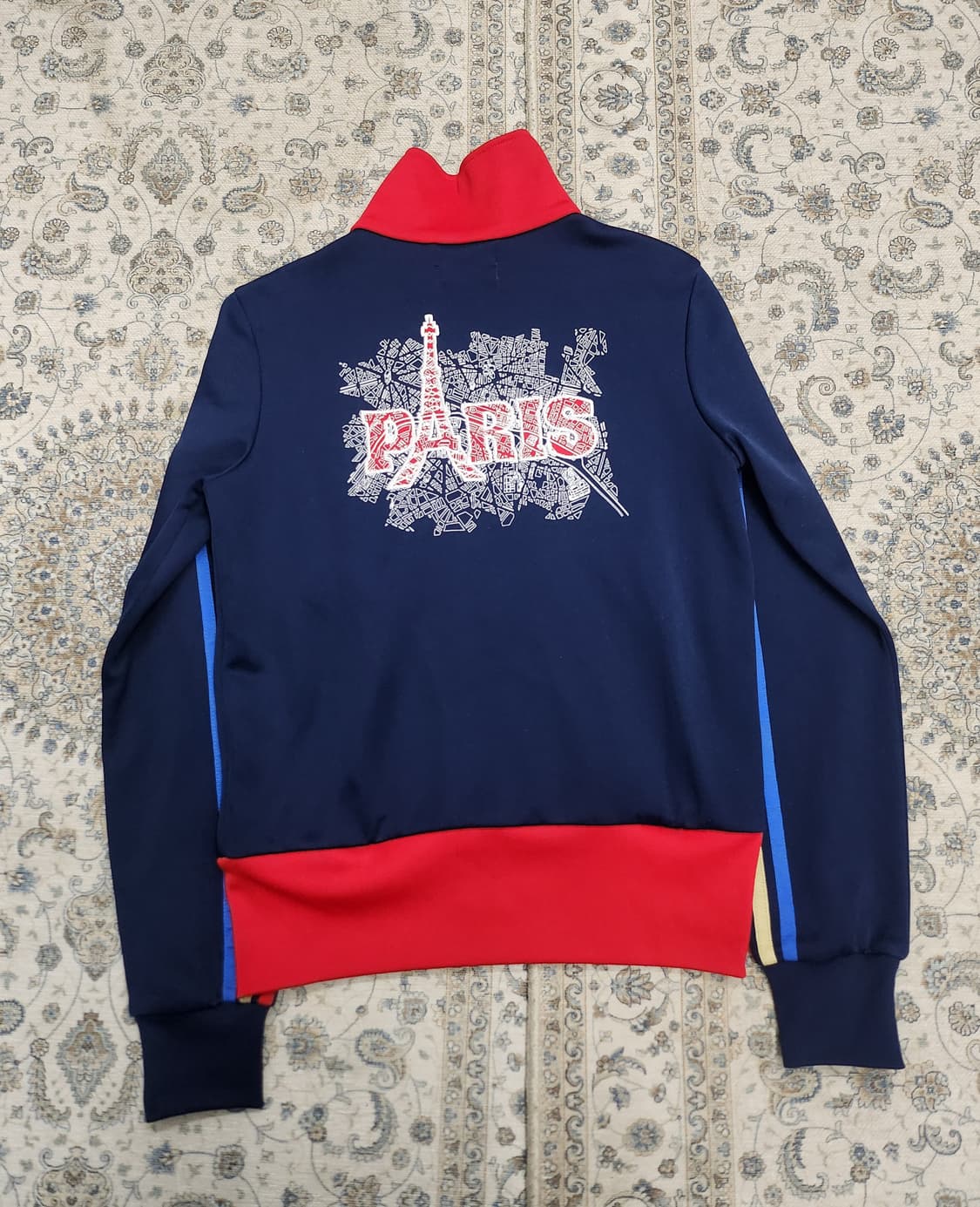 아디다스 올드스쿨 파리시티 에디션 져지 90 상품이미지3