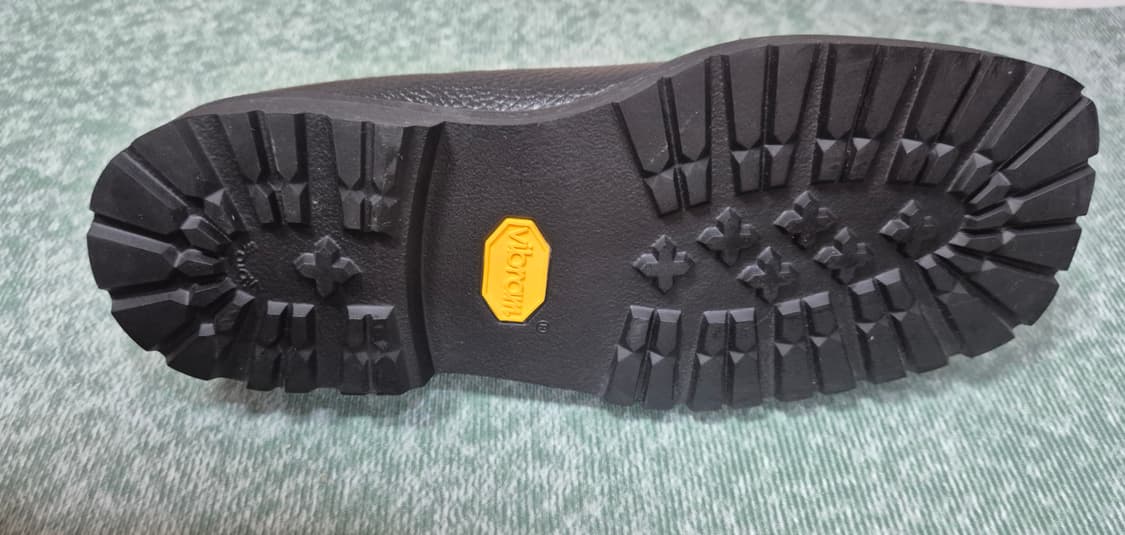 브래드 스튜디오 엔조 청크 슈렁큰 블랙 270 (275) 상품이미지6