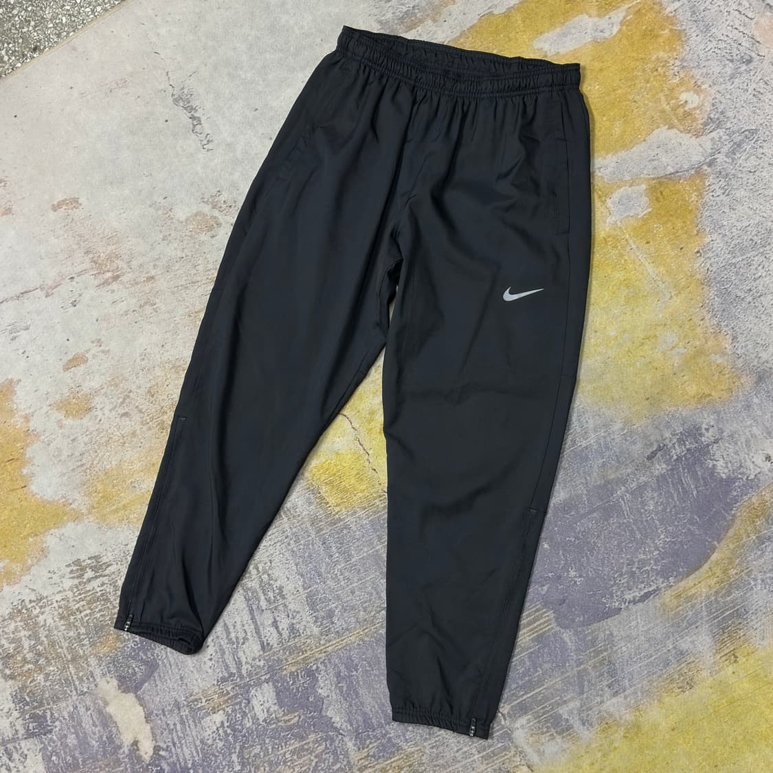 나이키 드라이핏 챌린저 러닝 팬츠 m 상품이미지1