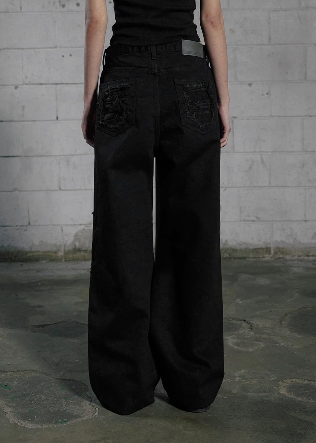 [새상품] 보헤미안서울 보헴서 니 오픈 립트 와이드 데님팬츠 블랙 상품이미지3