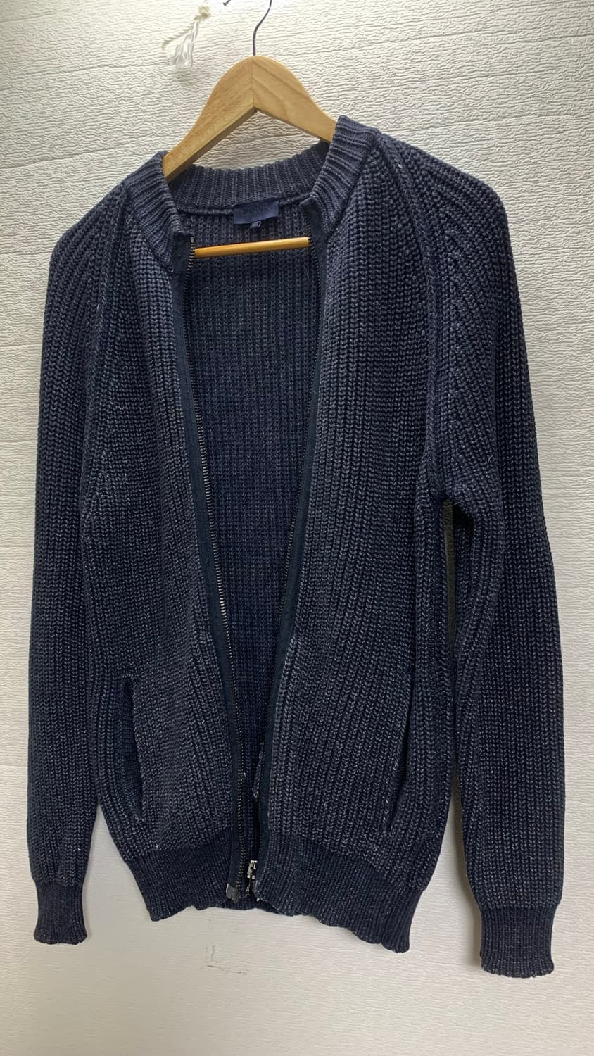 랑방 니트 집업 가디건 네이비 상품이미지2