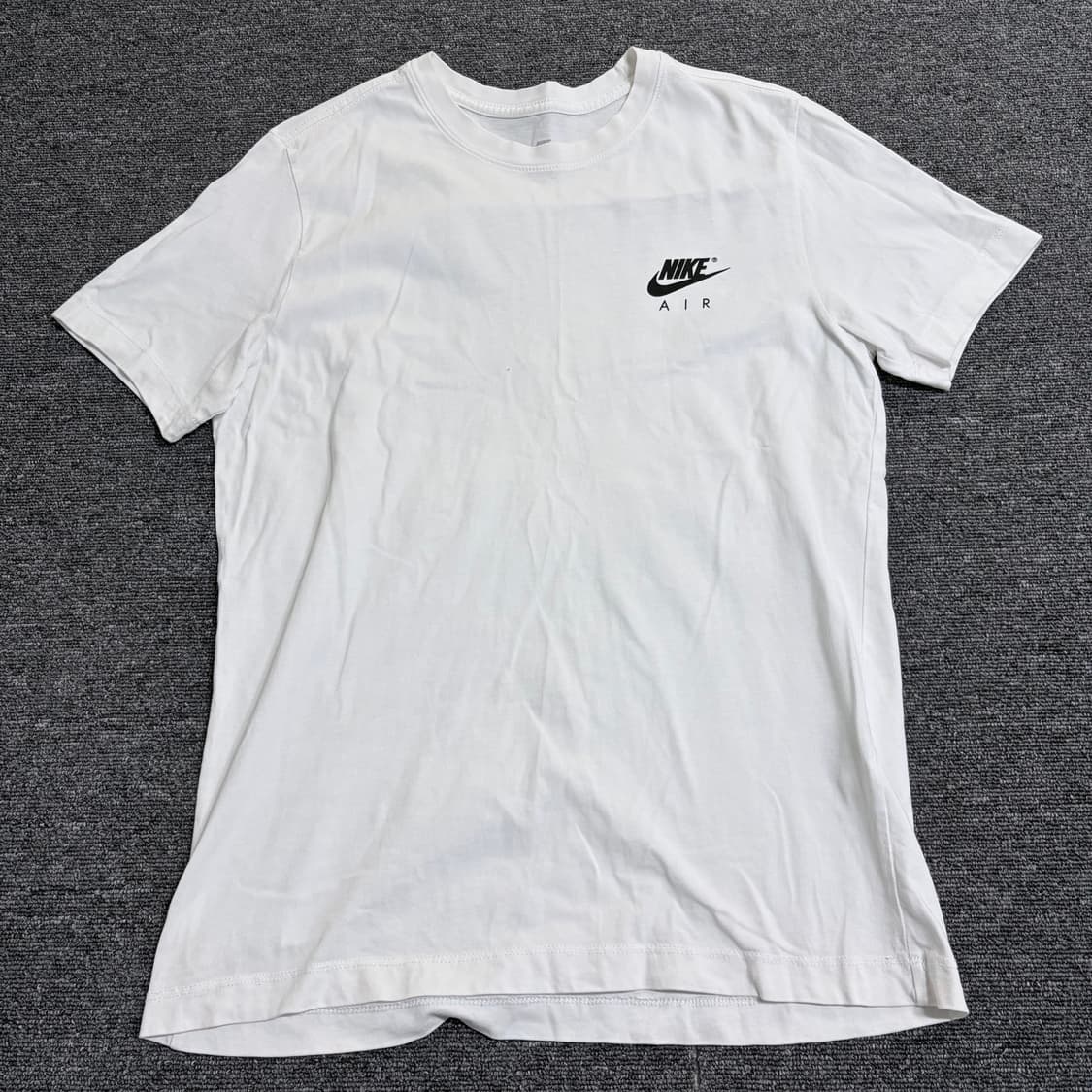 나이키 에어포스1 반팔티 상품이미지1