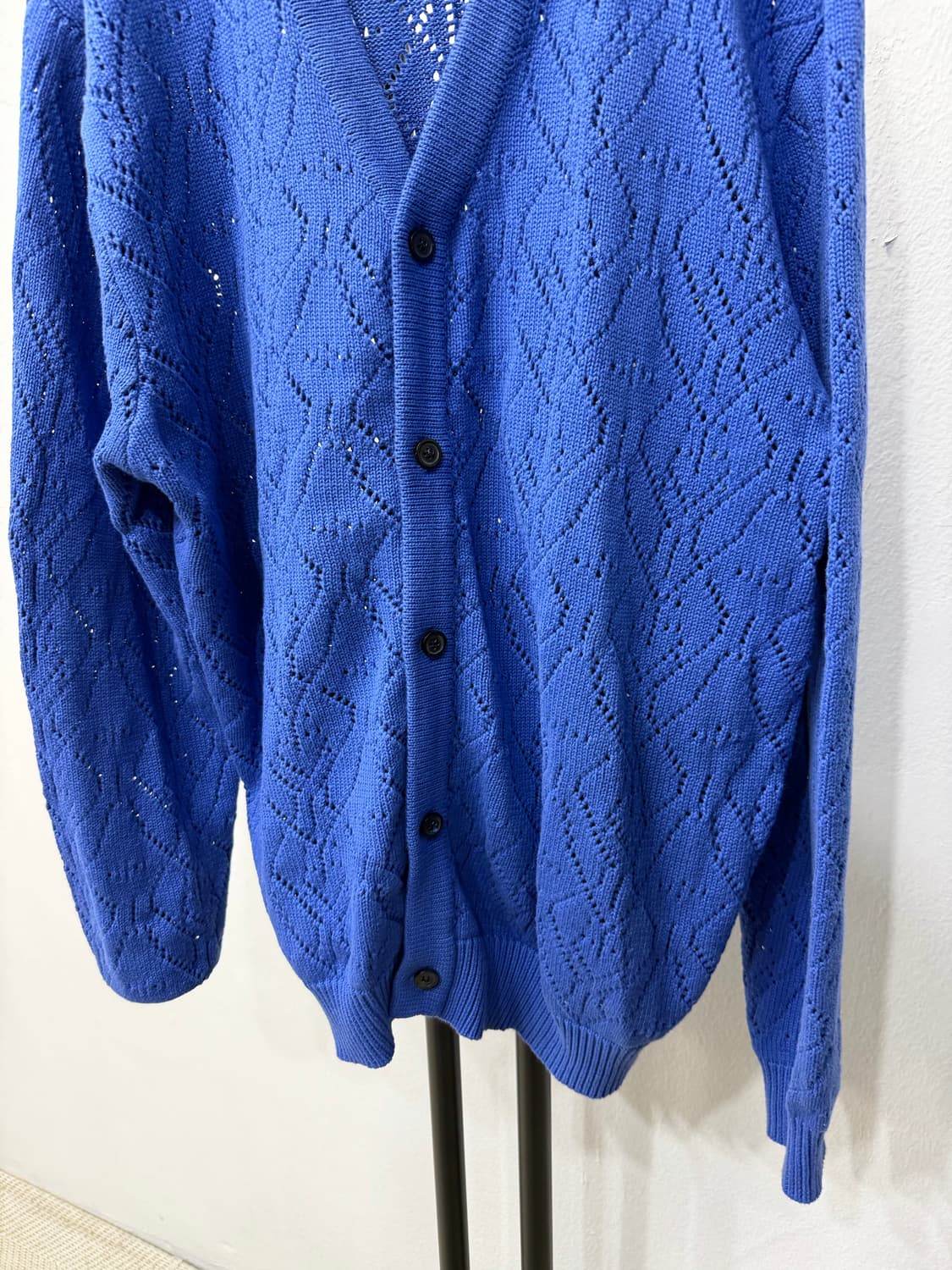 정품) 노매뉴얼 25ss 블루 아가일 니트 가디건 L 상품이미지3