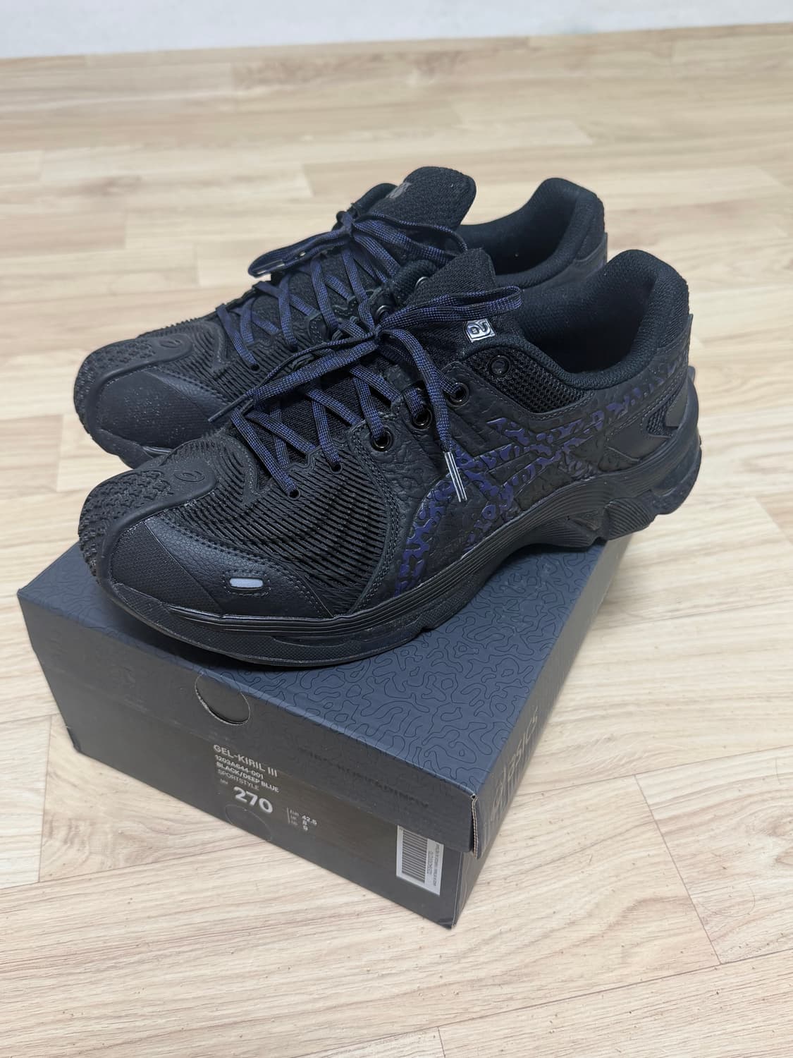 아식스 키코코스타디노브 젤키릴 3 블랙 딥블루 270 상품이미지1