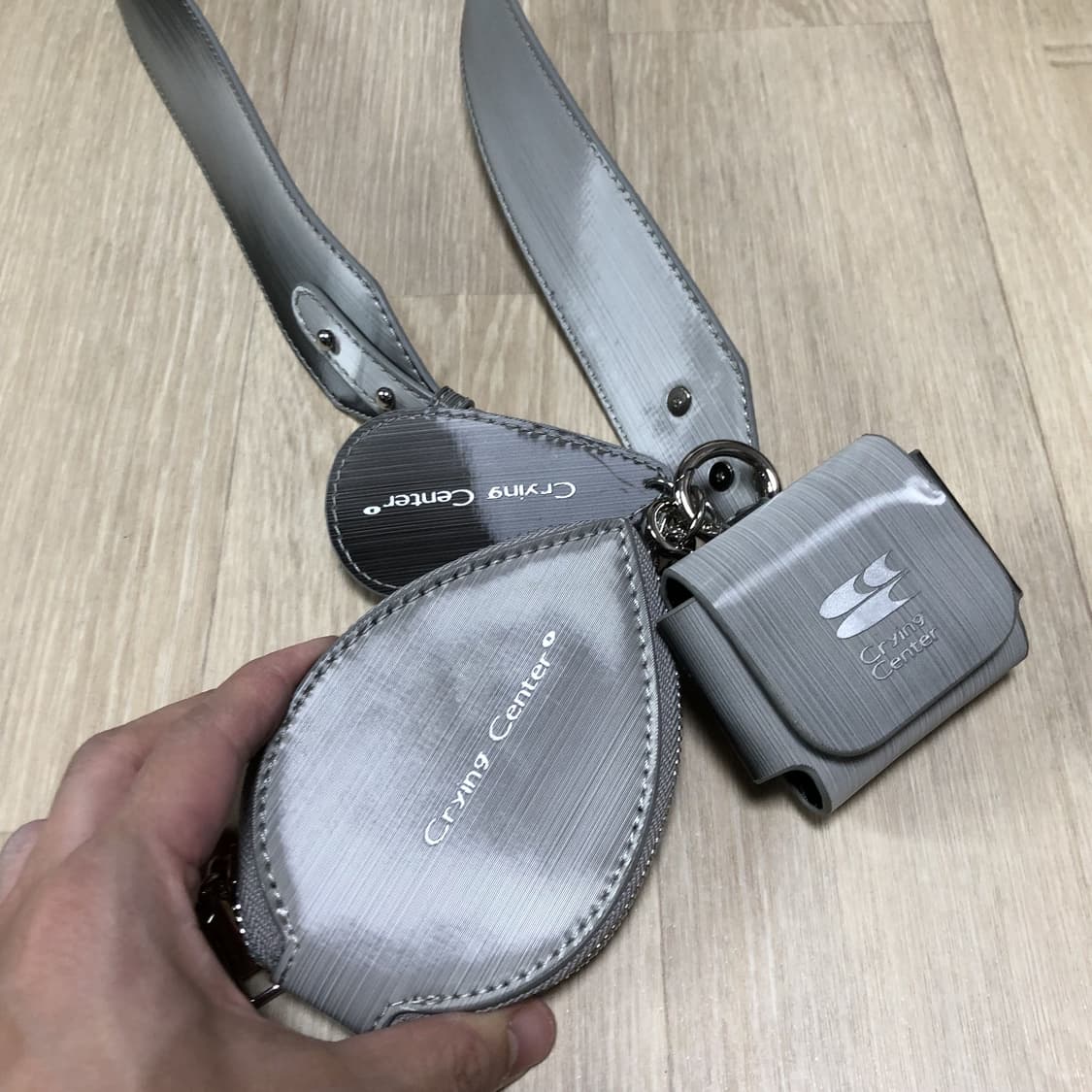 (ONE SIZE) 크라잉 센터 실버 멀티 바디 크로스 에어팟 케이스 상품이미지6