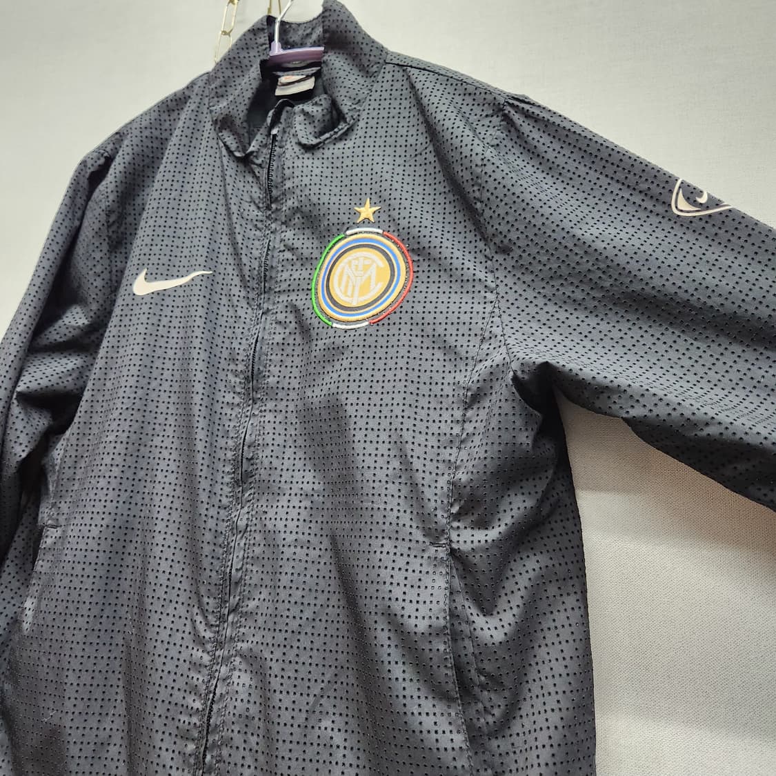 나이키 인터밀란 마크 펀칭 디테일 바람막이 S(S) 남여공영 상품이미지3