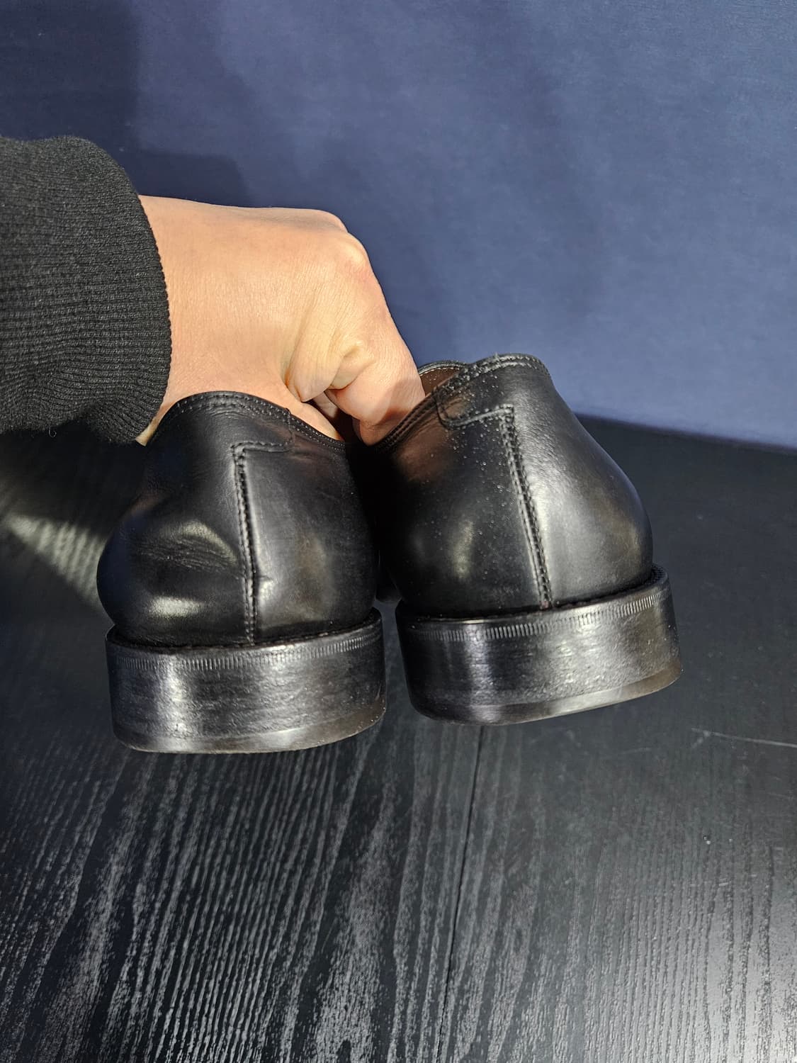 살바토레 페라가모 블랙 남성 10.5 로퍼  상품이미지8