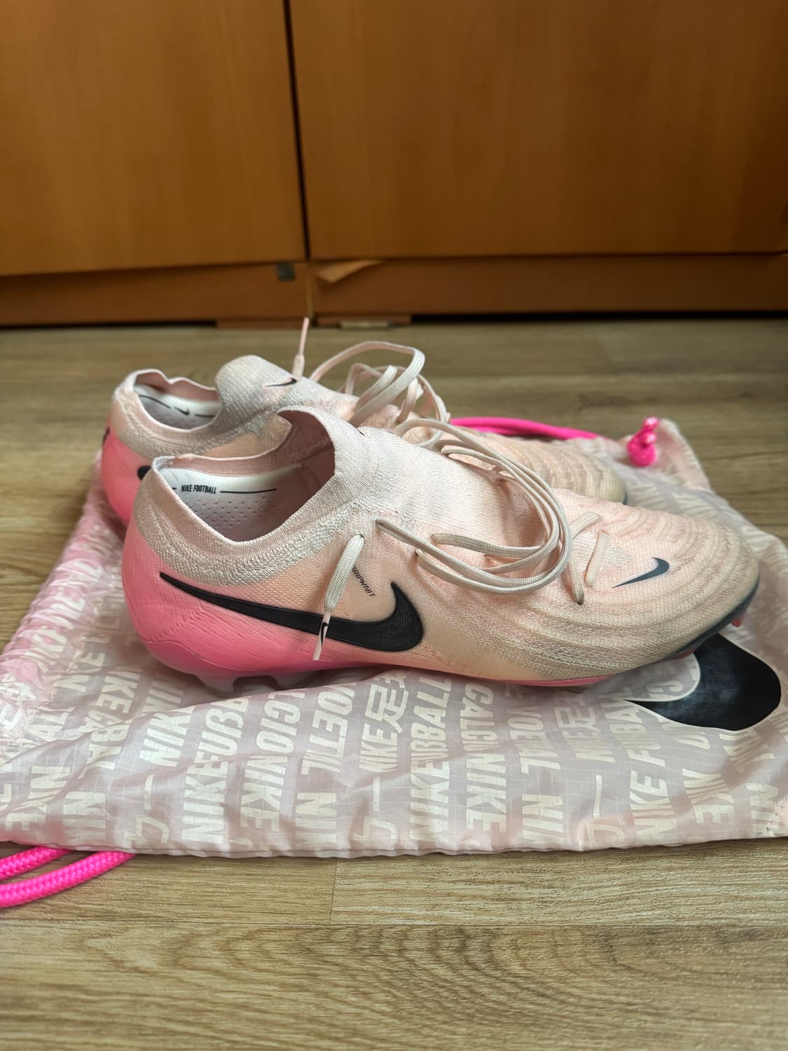 나이키 팬텀 gx2엘리트 축구화 285mm 상품이미지1