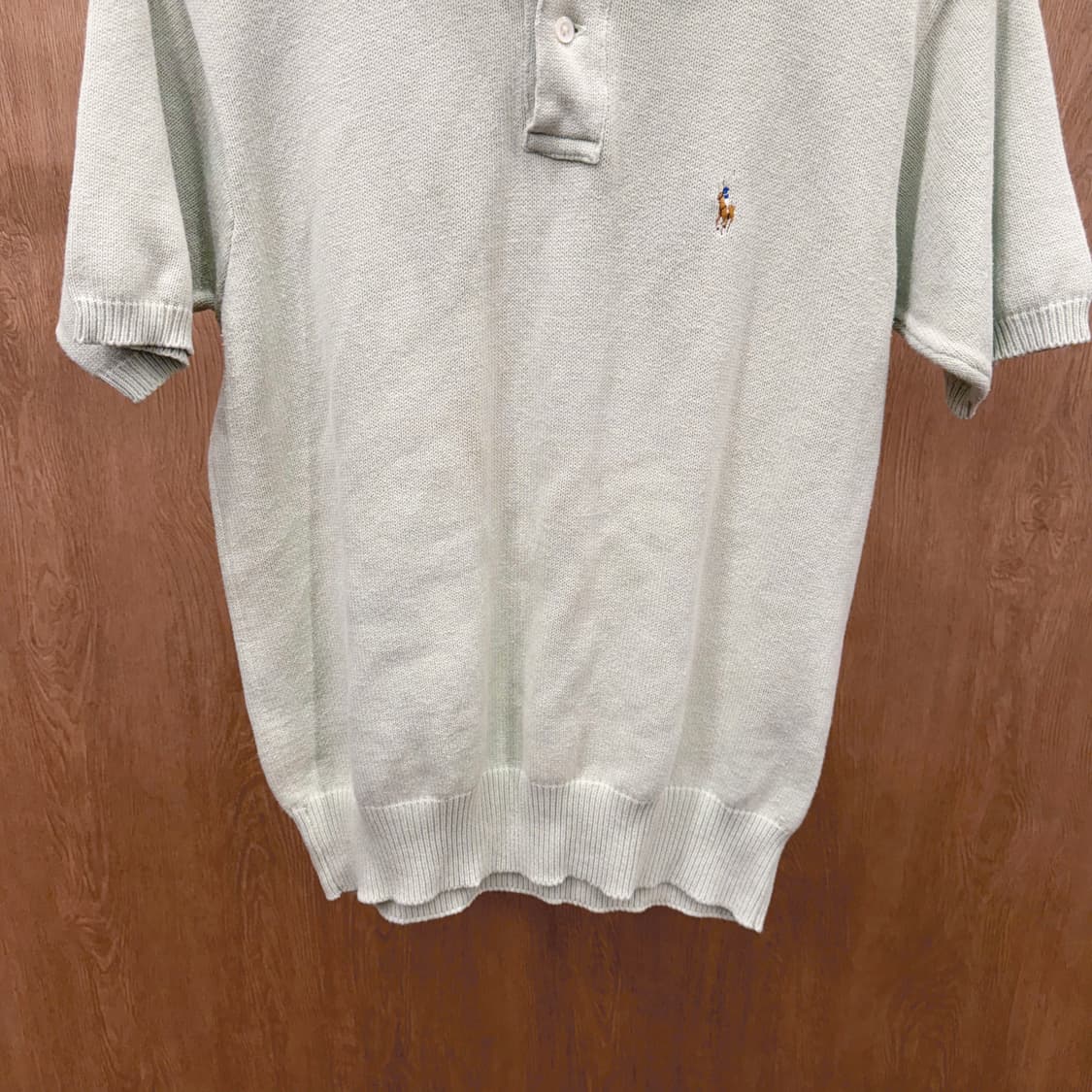 폴로 랄프로렌 반팔 카라넥 니트 더블 버튼 로고 자수 디테일 라이트 그린 상품이미지5