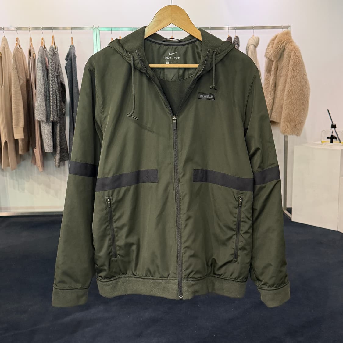 [L] 나이키 윈드러너 바람막이 상품이미지1