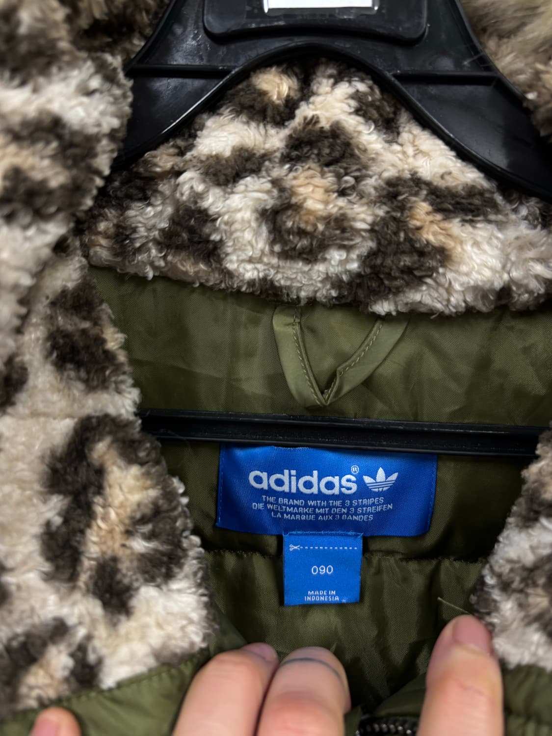 아디다스 롱 다운파카 상품이미지5