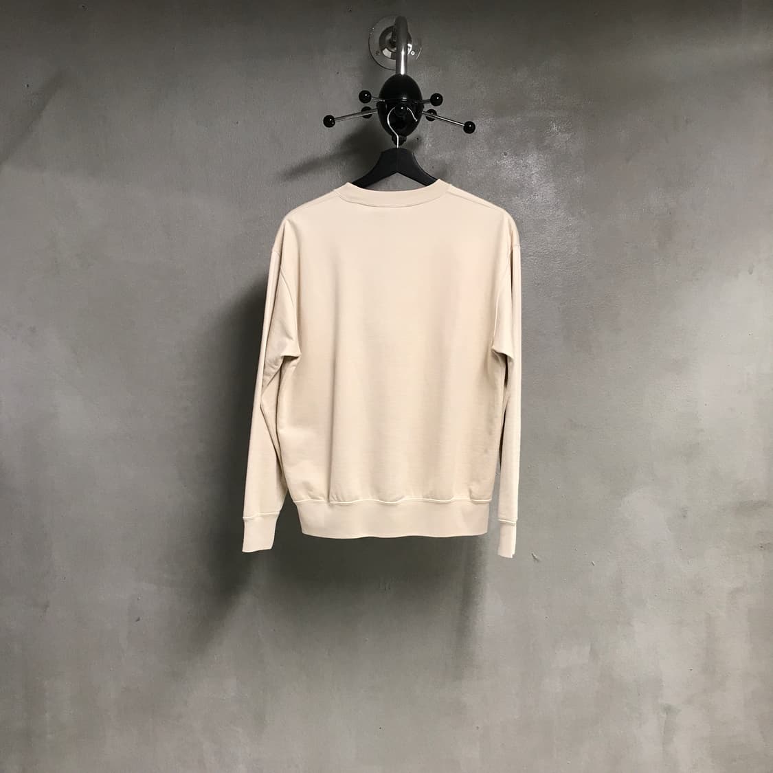 오라리 맨투맨 새상품 0 상품이미지6