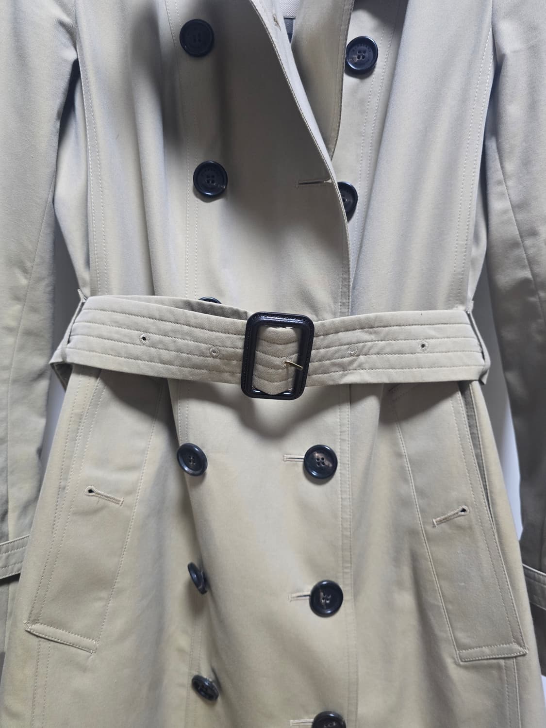 버버리 샌드링엄 트렌치 코트 상품이미지3