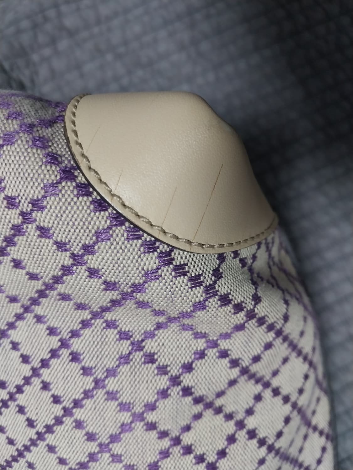 구찌디아망떼쇼퍼백 상품이미지5