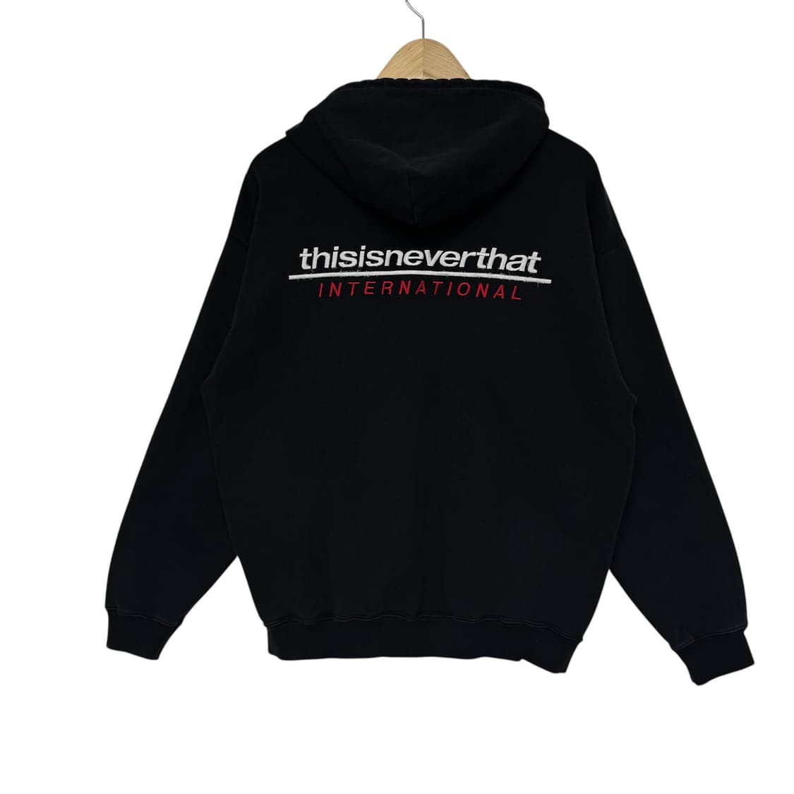 디스이즈네버댓 인터네셔널 자수로고 후드집업 상품이미지1