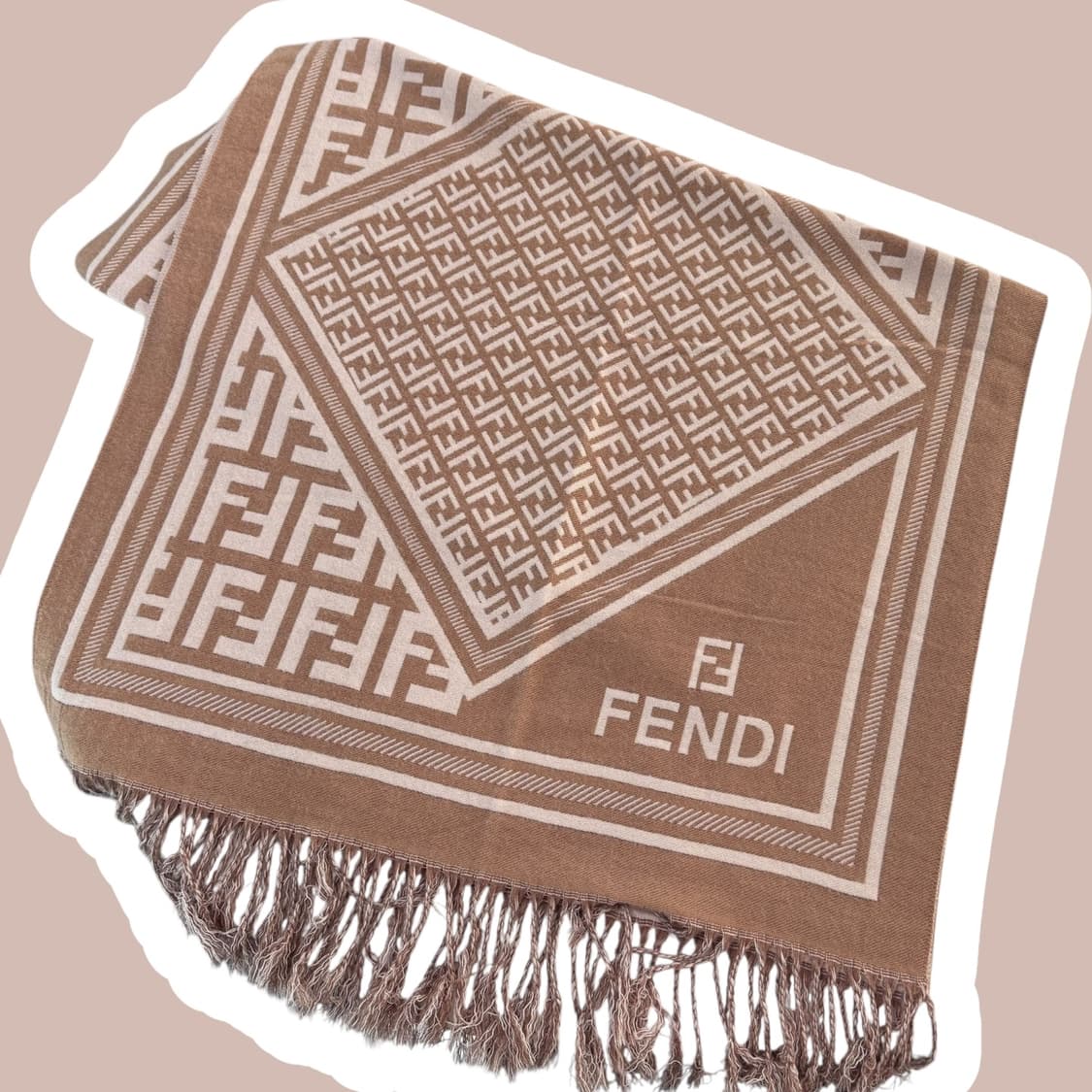 펜디 쥬카 베이지 머플러 상품이미지1