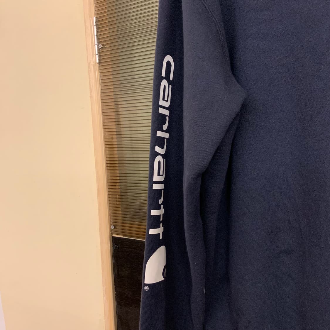 칼하트 네이비 후디 상품이미지3