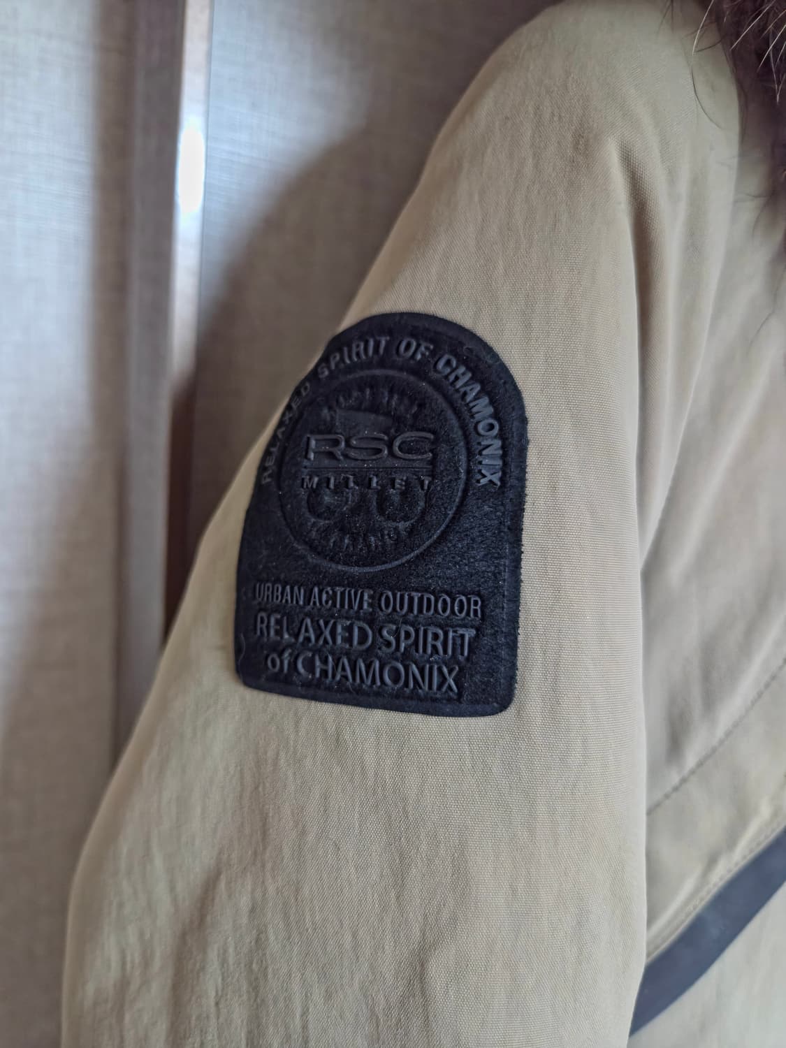 밀레 RSC  다운패딩 95(사진색상 빛노출) 상품이미지7