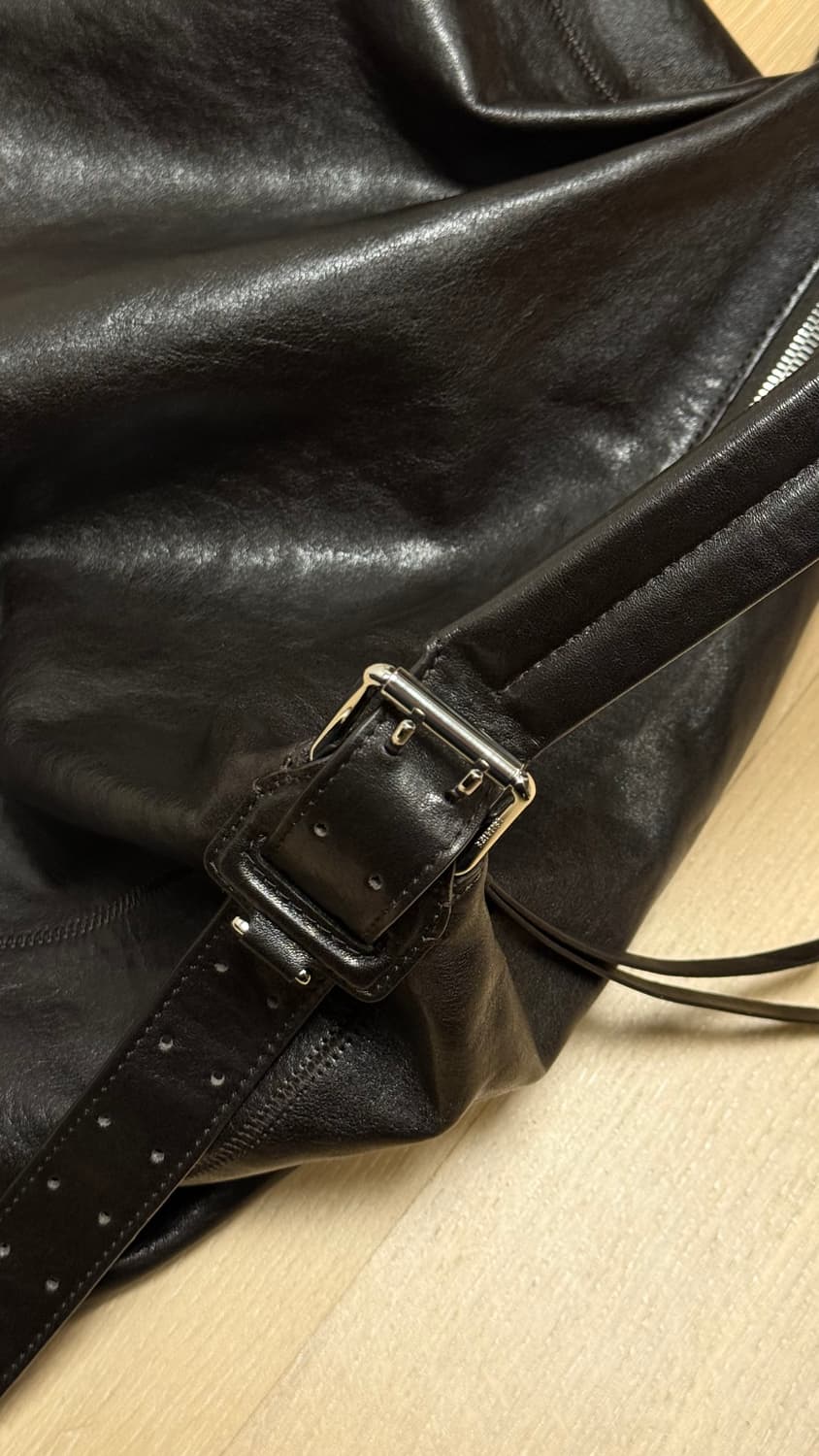 르메르 벨티드 호보백 상품이미지1