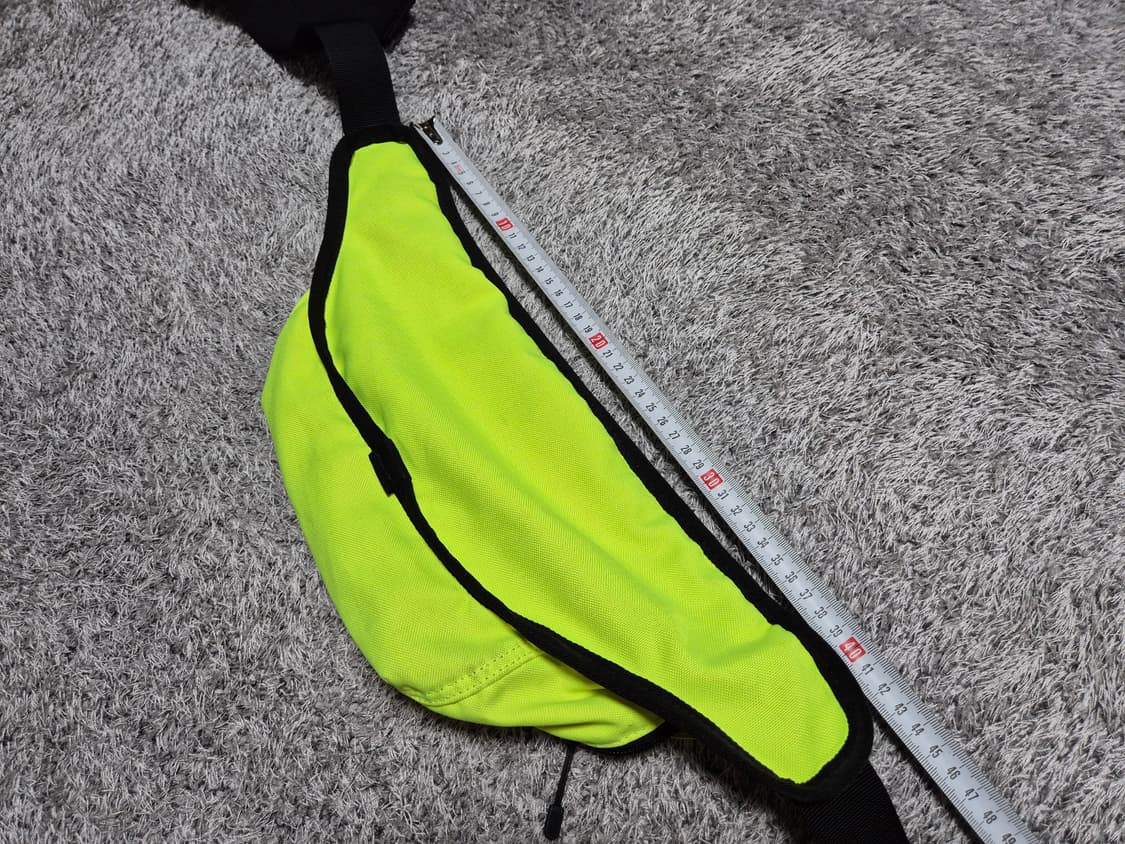 나이키 힙색 웨이스트백 형광 상품이미지9