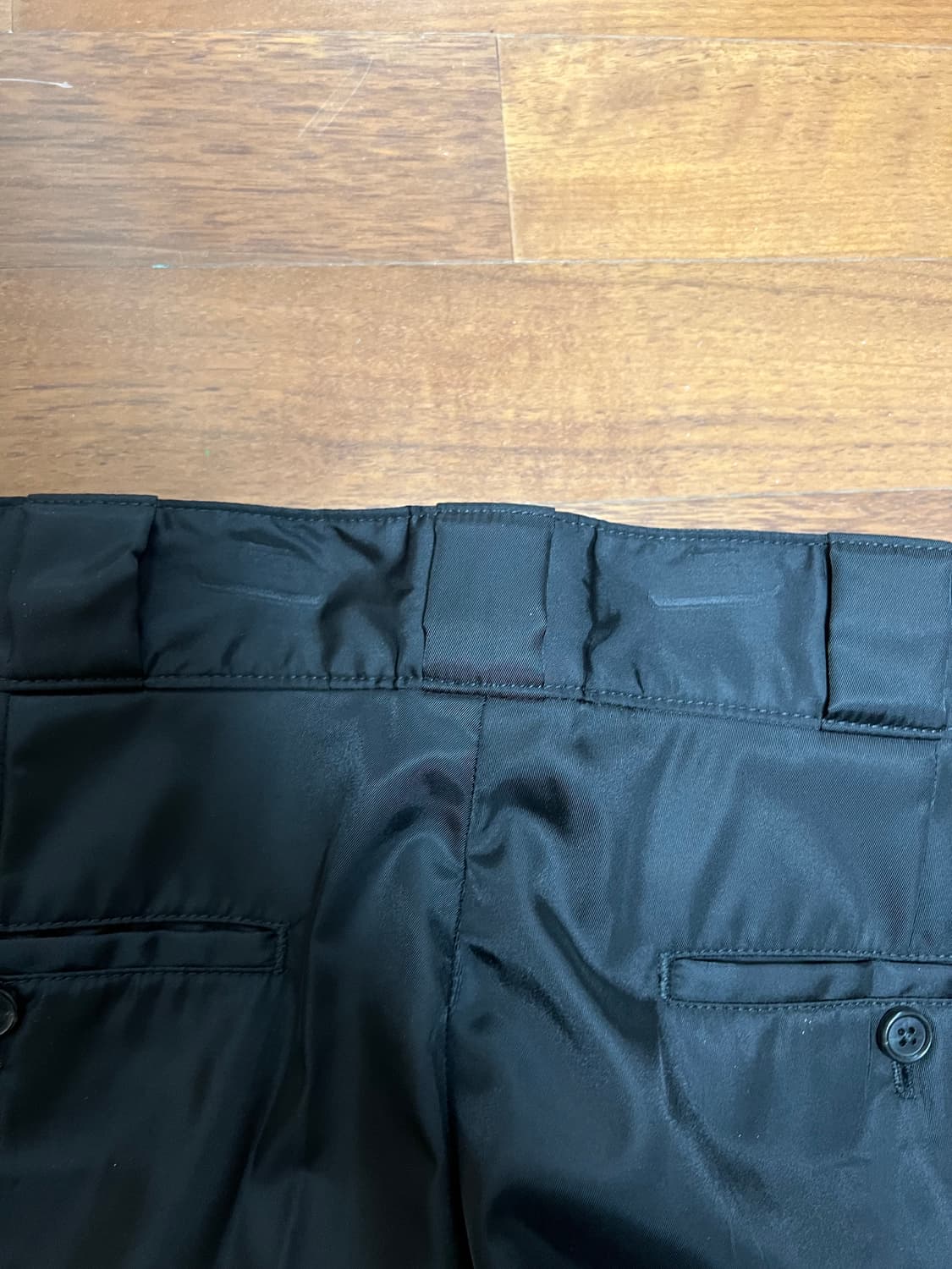 프라다 리나일론 팬츠 spg30 44사이즈 상품이미지3