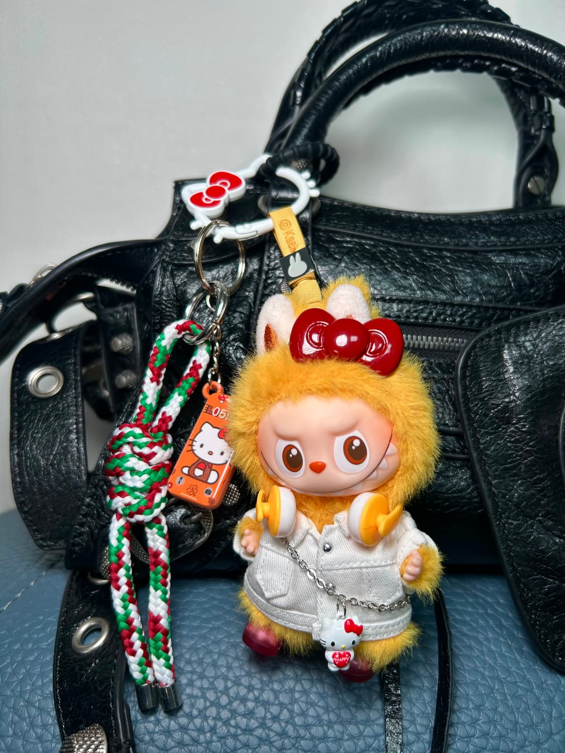 (1)🙊미니라부부+😻키티 조합 커스텀키링“Y” 상품이미지4