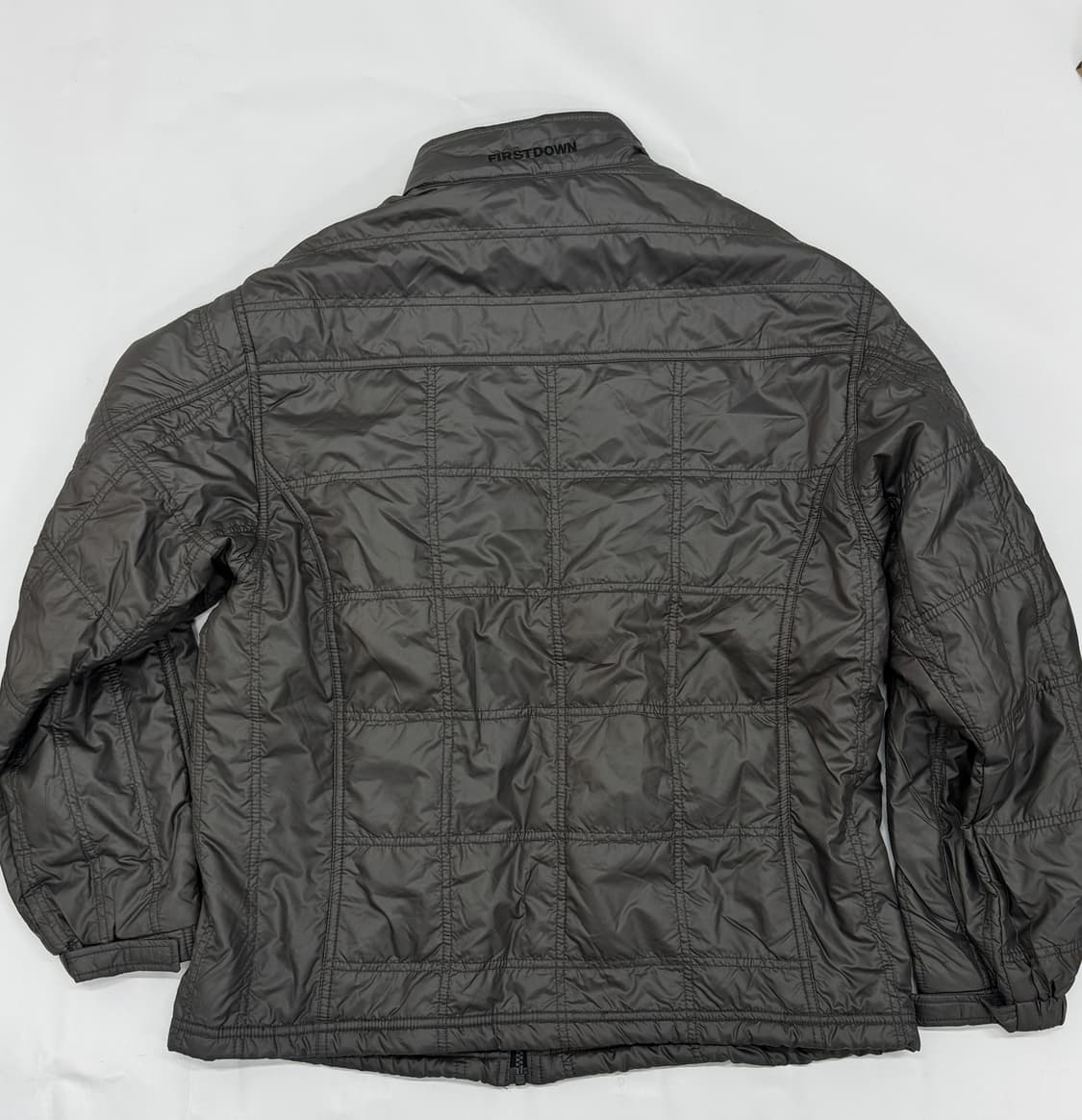 FIRST DOWN  누빔 경량패딩 애쉬 그레이 스트릿 글로시 일본 상품이미지4