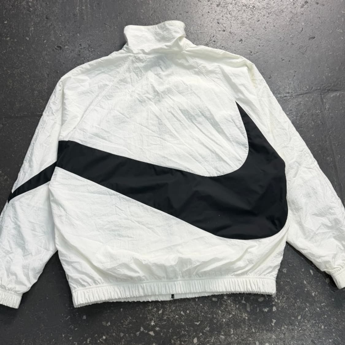 105 나이키 빅스우시 바람막이 상품이미지5