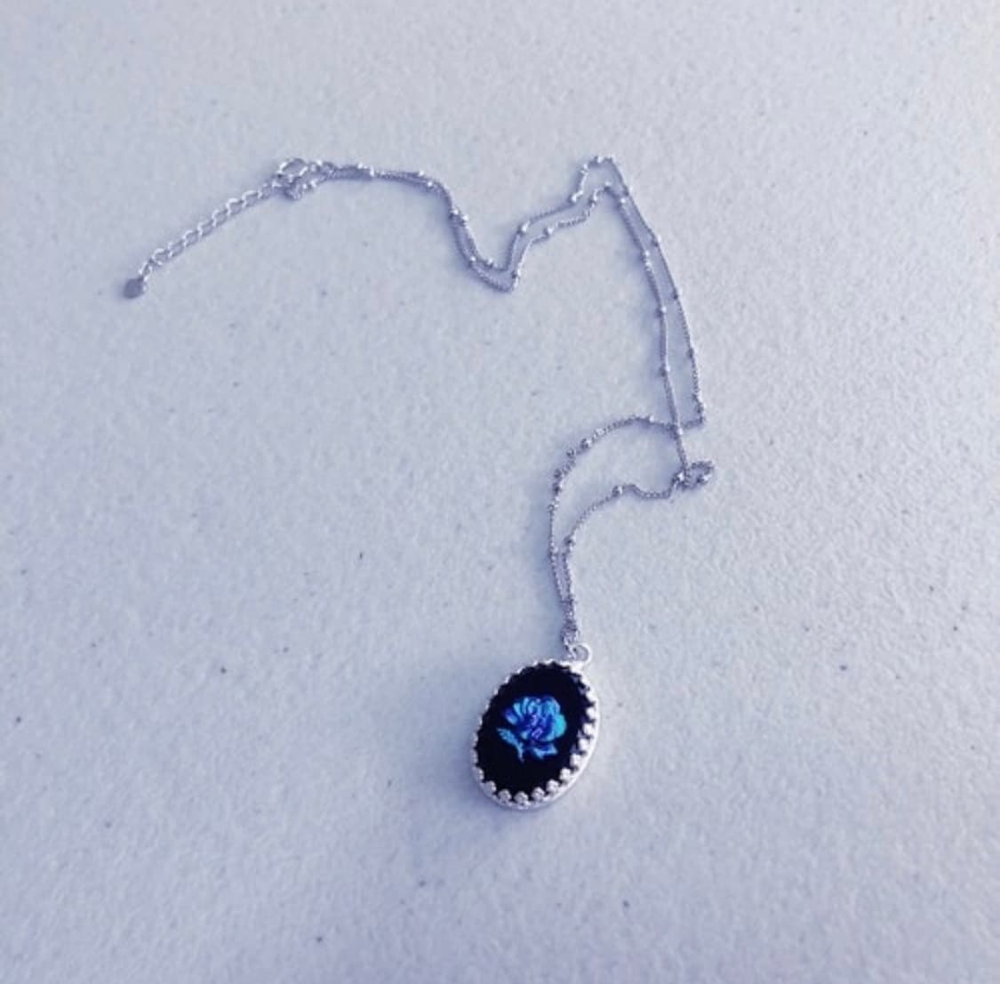 빈티지 블루 로즈 목걸이 상품이미지1
