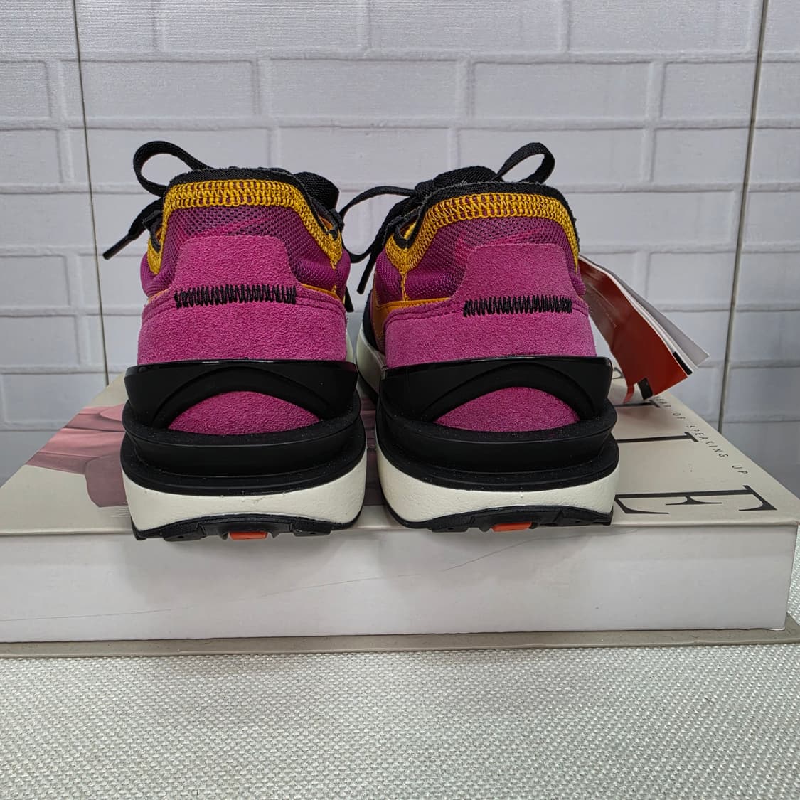 나이키 와플 원 액티브 푸시아 스니커즈 운동화 신발 235사이즈 새상품 상품이미지6