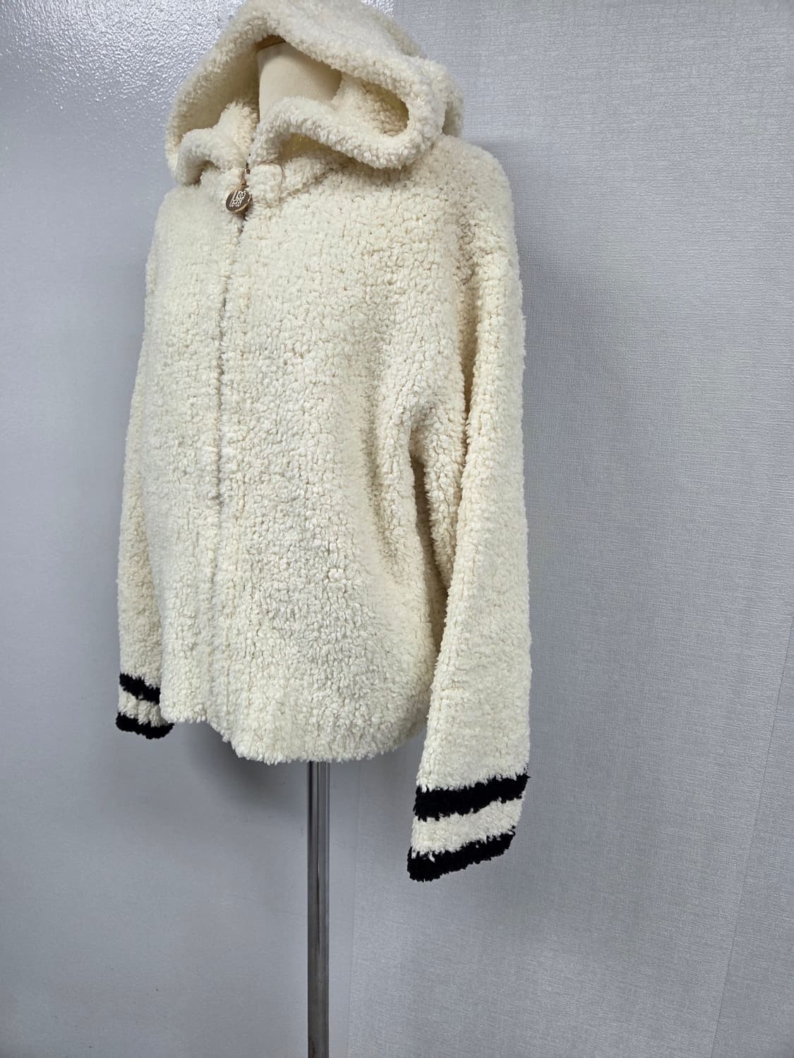 오즈세컨   인따르시아  후드니트 상품이미지3