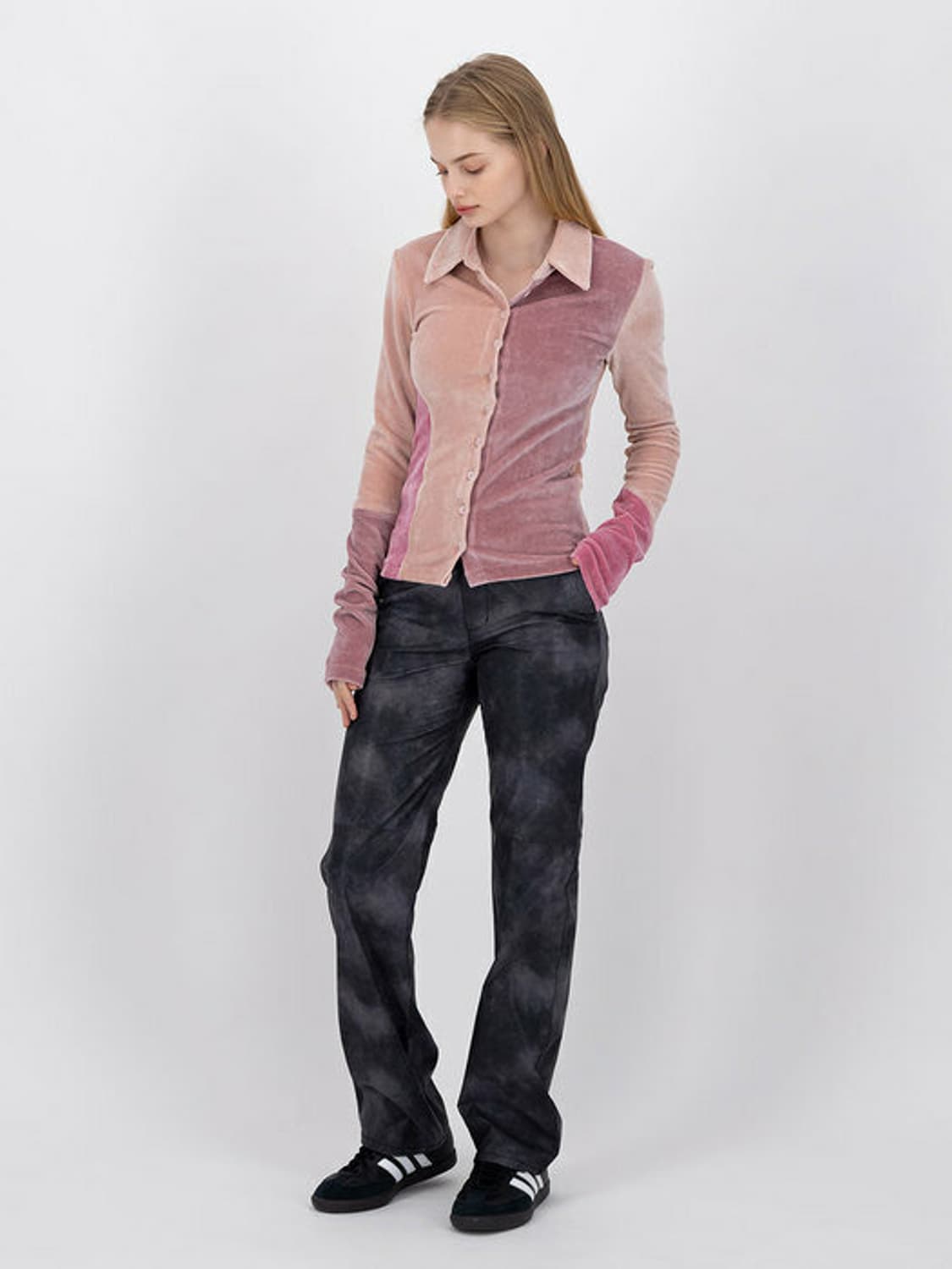 택O) 더오픈프로덕트 패넬 벨벳 핏 셔츠 핑크 상품이미지3