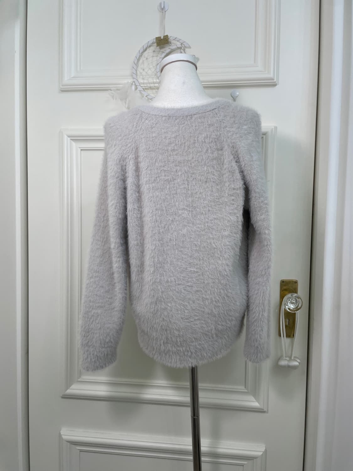 sheer gray shaggy pearl button cardigan 상품이미지3