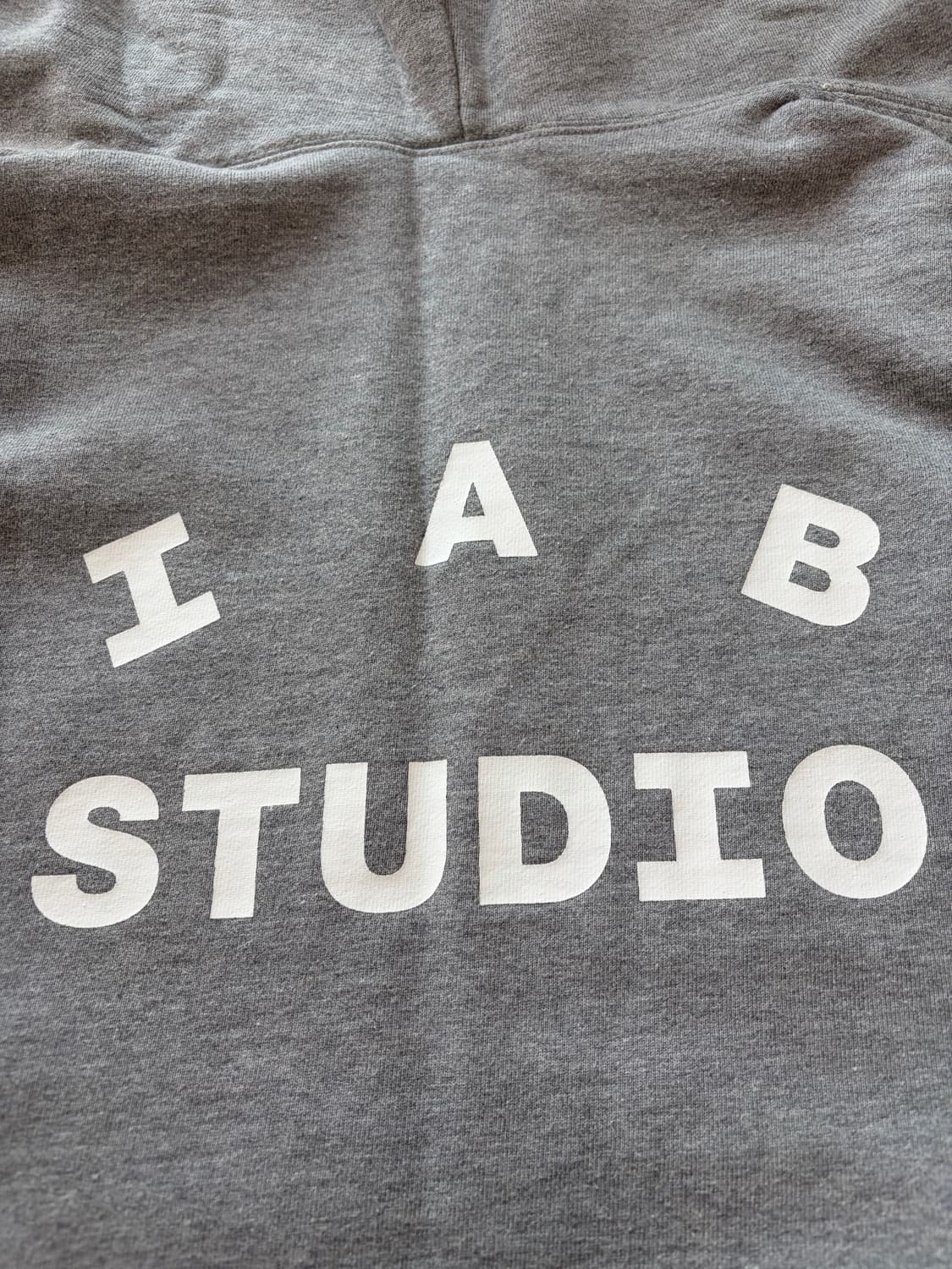 아이앱 스튜디오 후드집업 그레이 상품이미지6