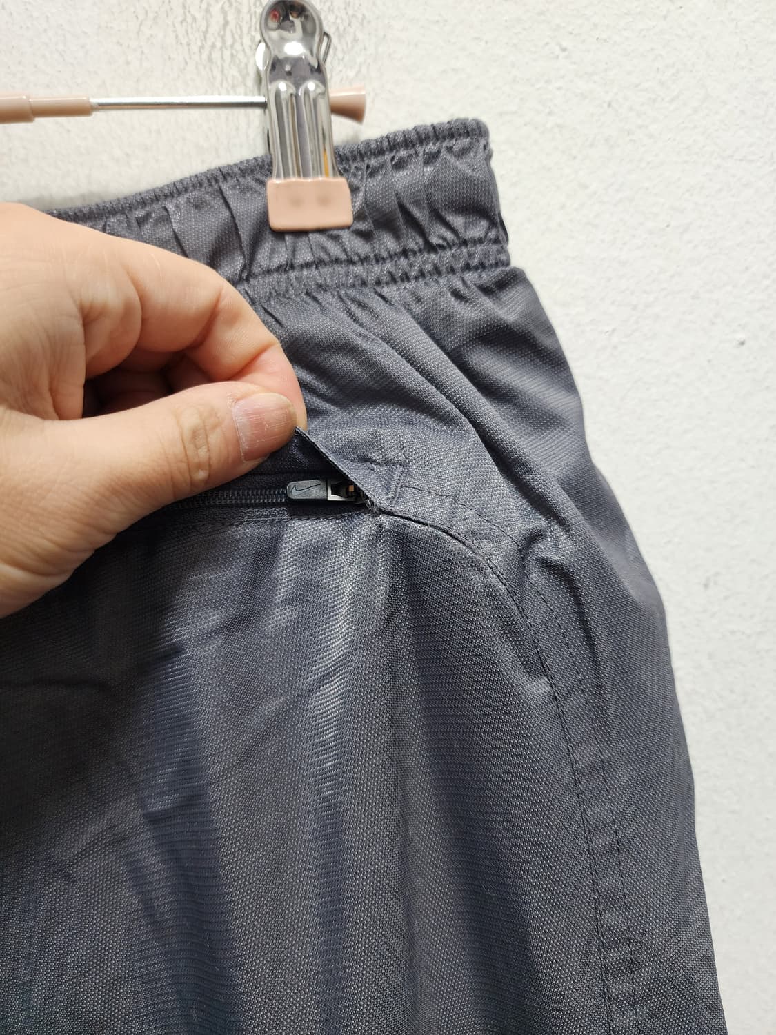 나이키 사이드라인 스우시 나일론 트레이닝팬츠 상품이미지3