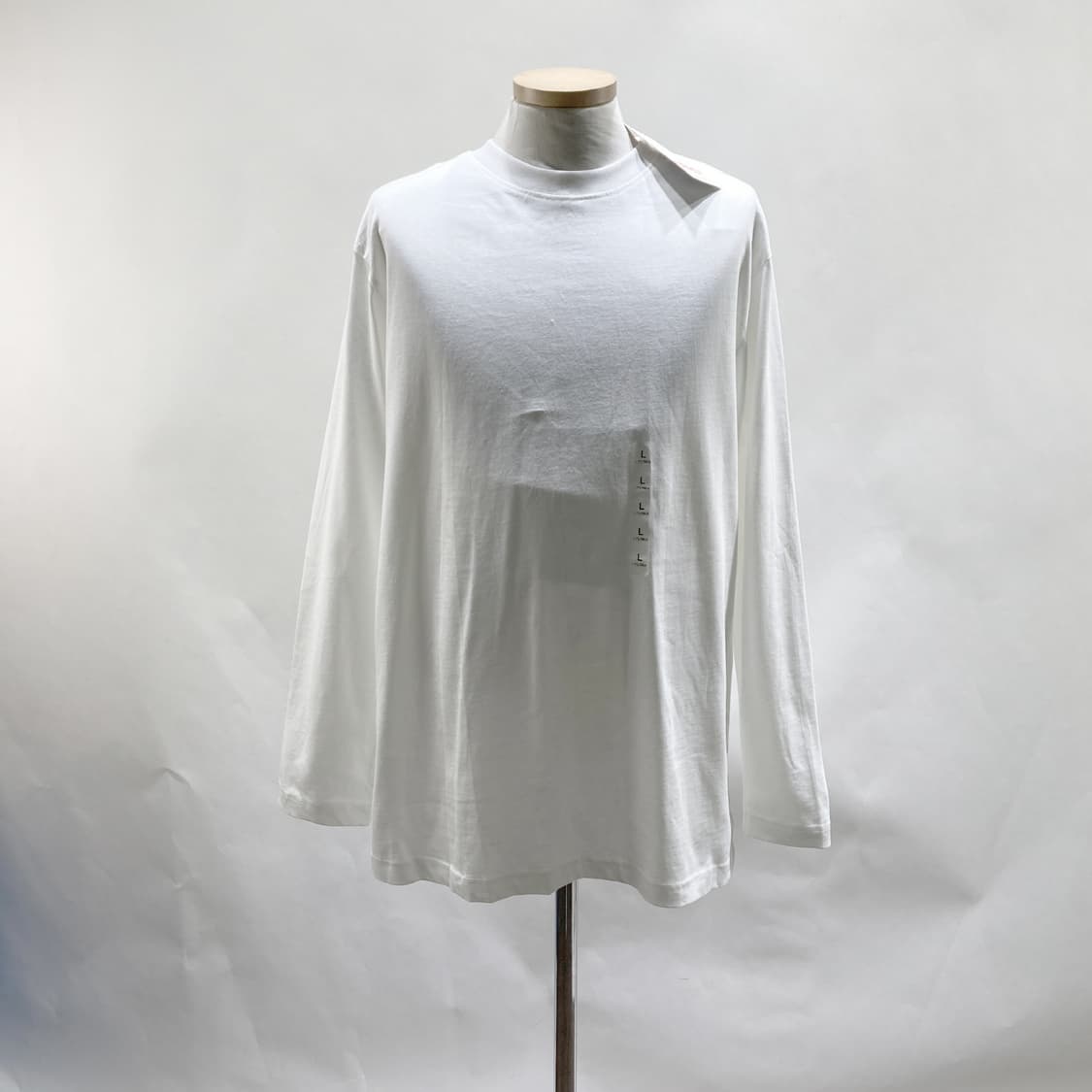 스파오 택새상품 남성긴팔티셔츠 화이트 L 상품이미지1