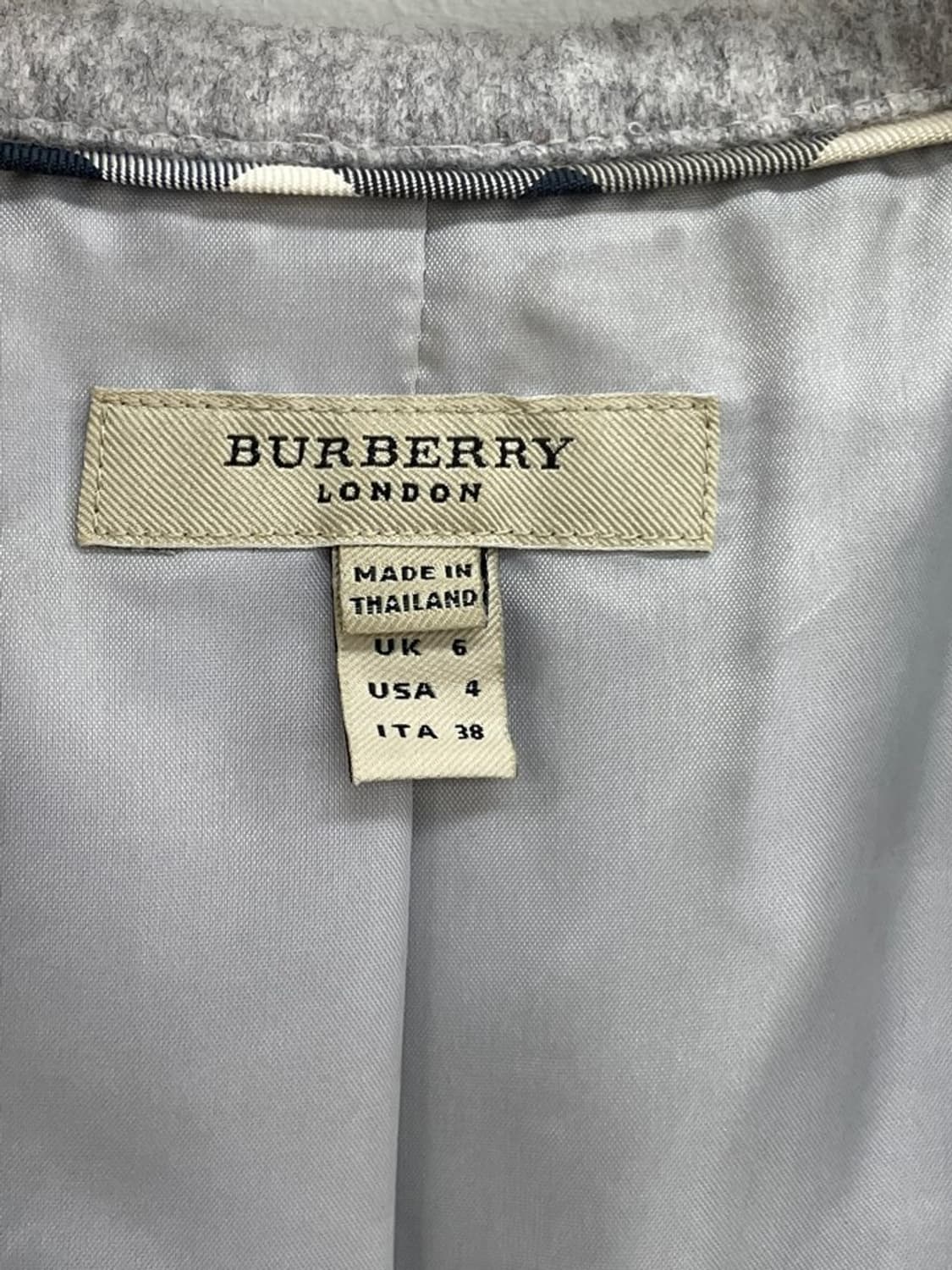 버버리 둥근카라 캐시미어 블렌딩 벨티드 원피스 상품이미지9