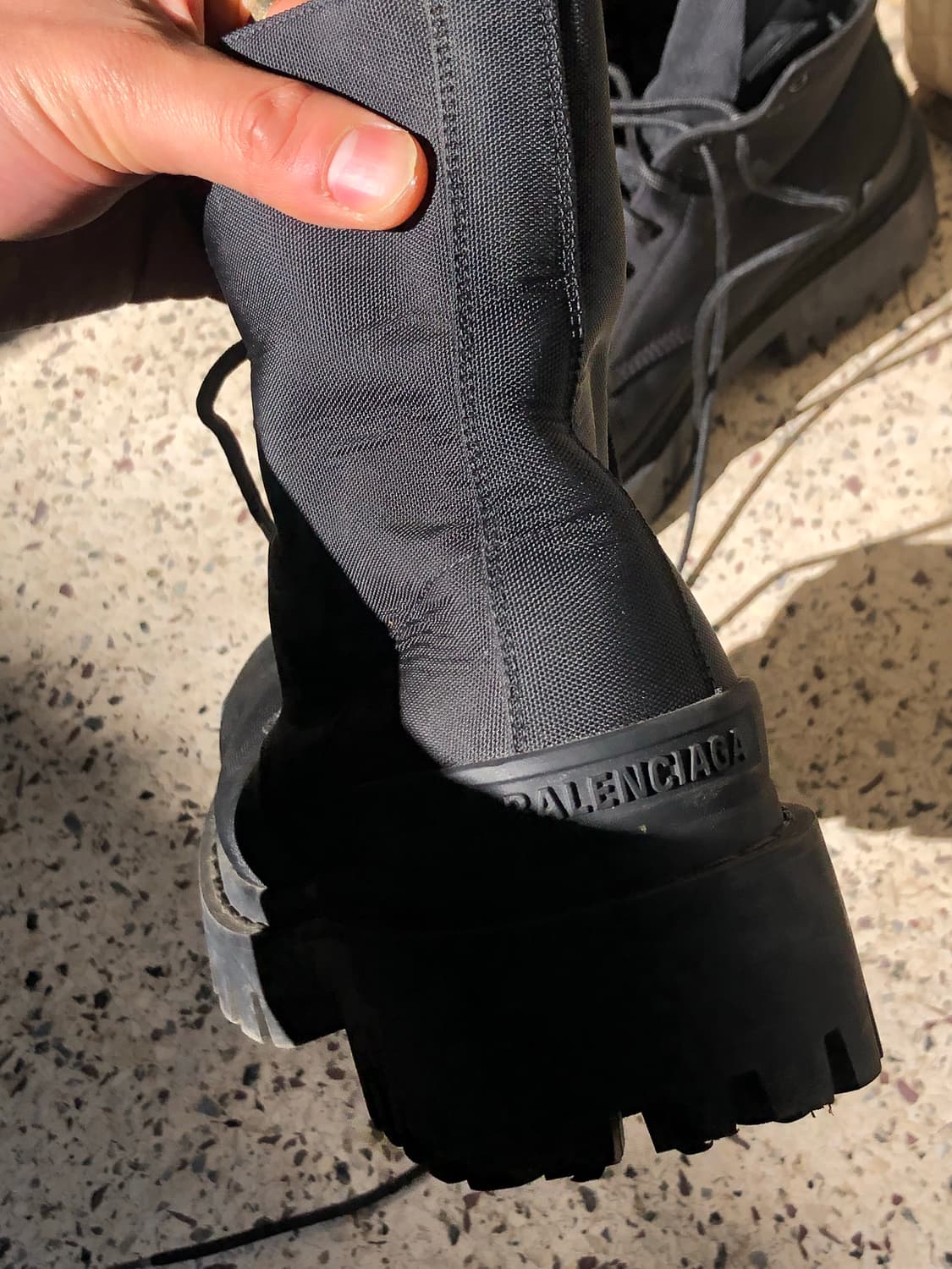 [40] 발렌시아가 스트라이크 부츠 상품이미지3