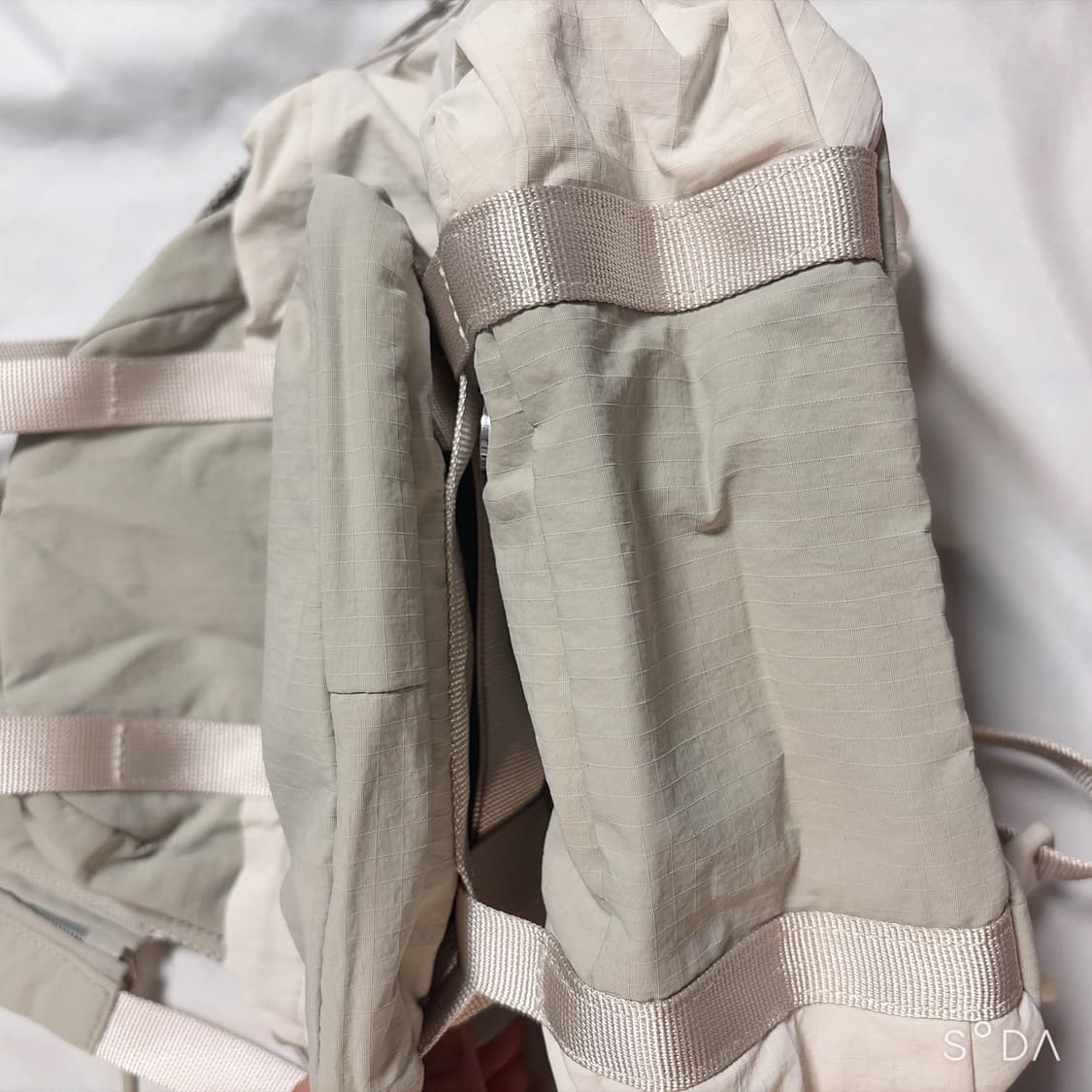 룰루레몬 파우치 탈부착 미니 백팩 상품이미지4