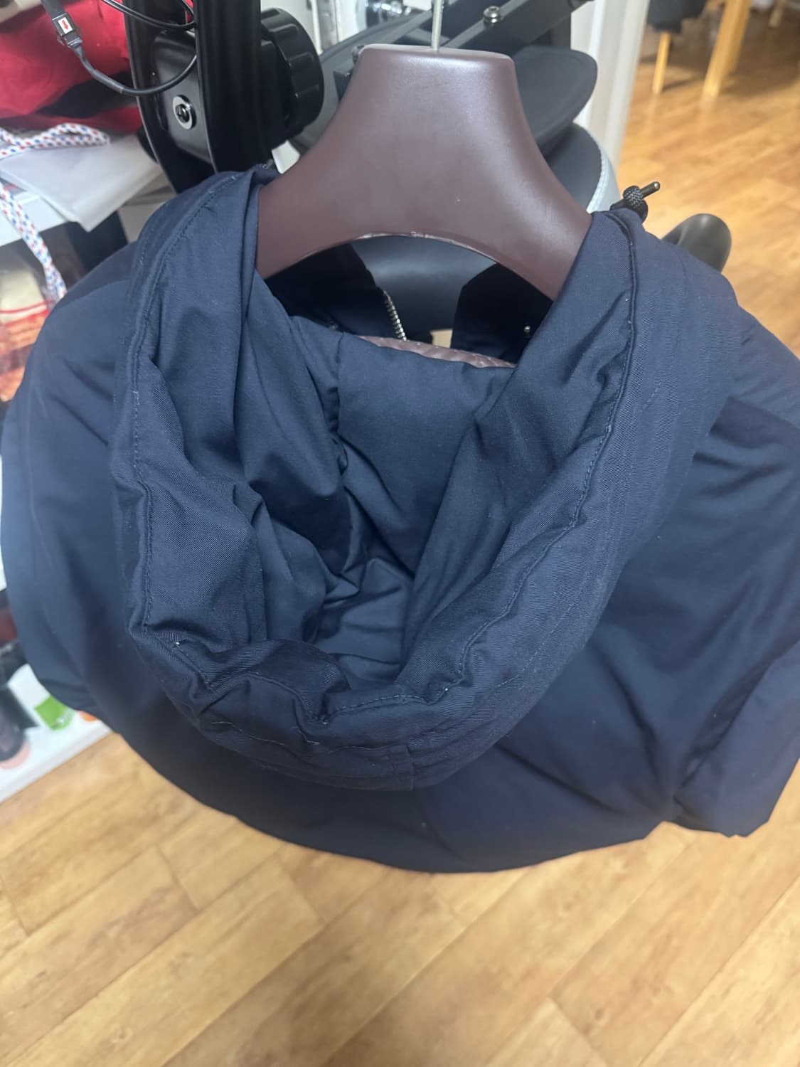 산드로옴므 덕다운패딩 M(39)사이즈 15만 상품이미지8