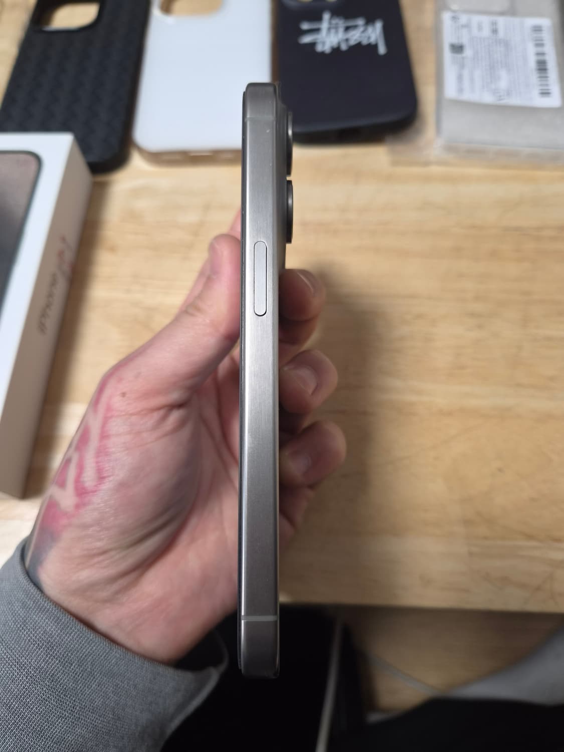 아이폰15프로 티타늄. 128 상품이미지3