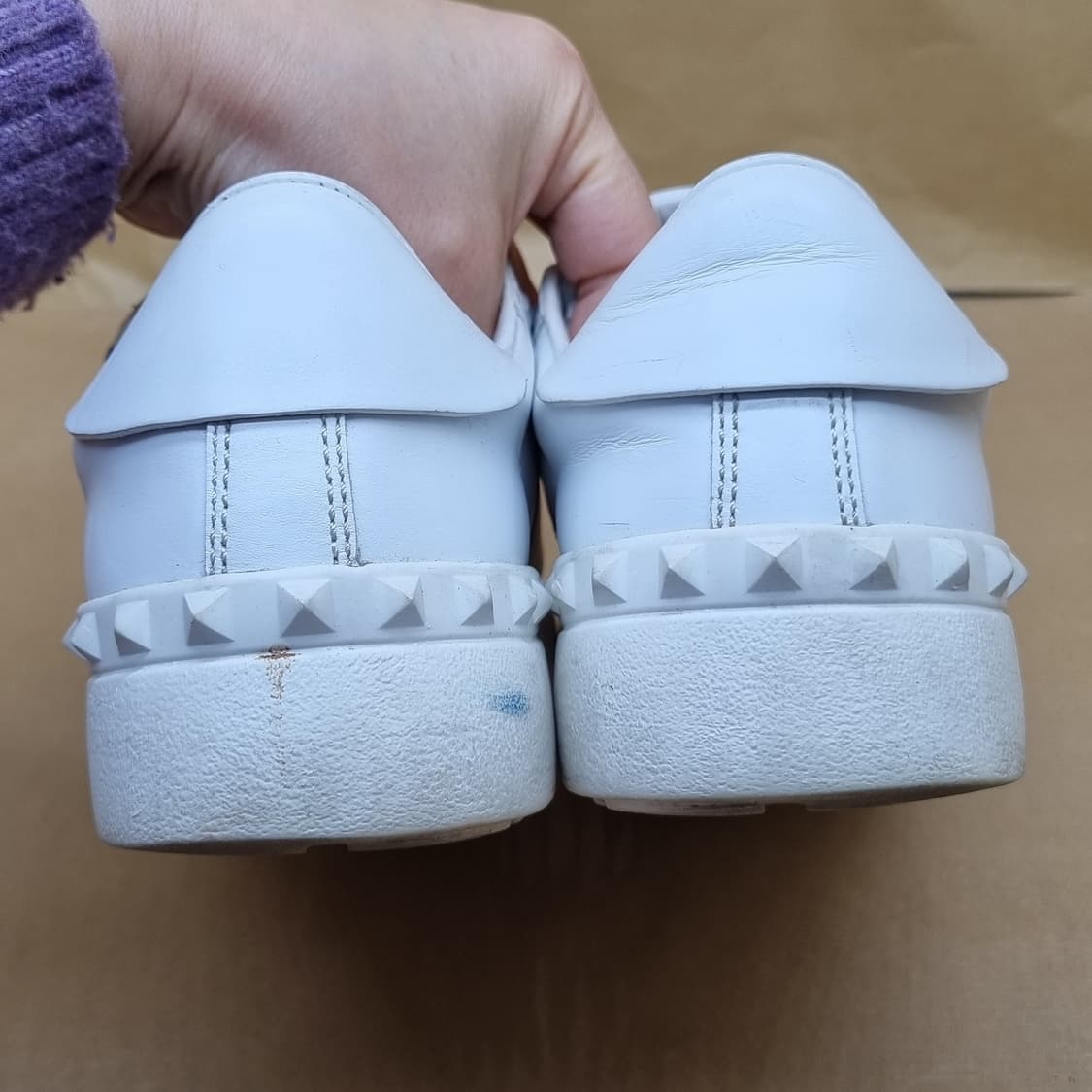 발렌티노 골드스니커즈36.5 235 상품이미지4