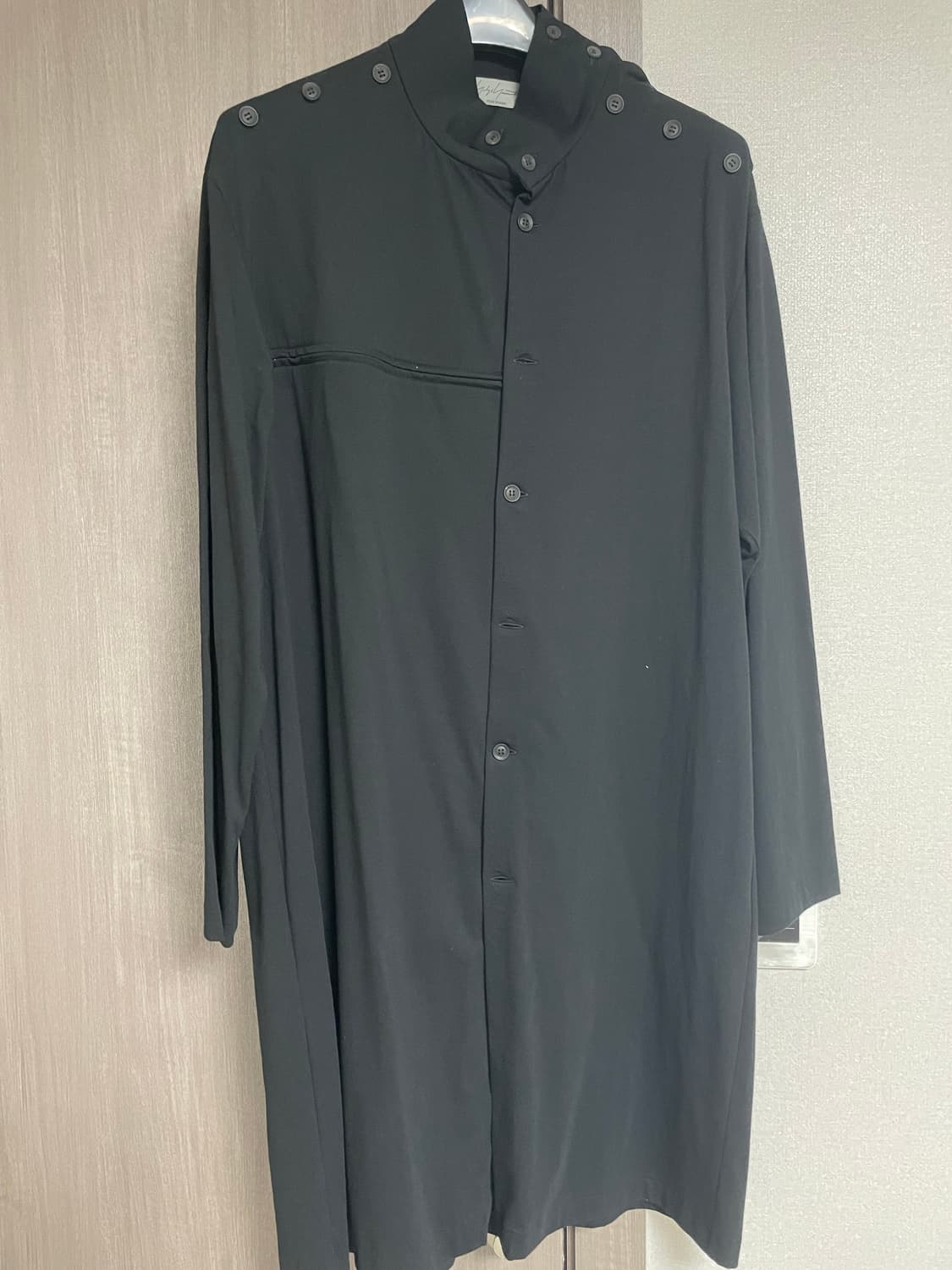 요지 야마모토 남성 블랙 롱 셔츠 상품이미지1