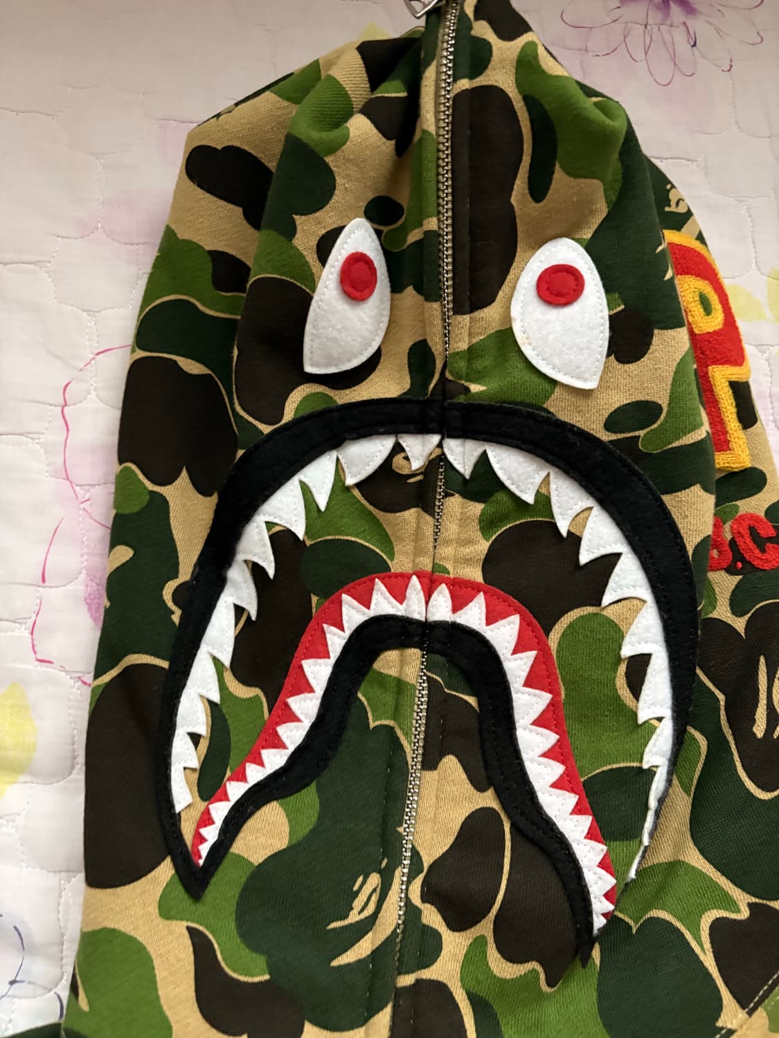 베이프 샤크후드 판매합니다 (급전) 상품이미지2