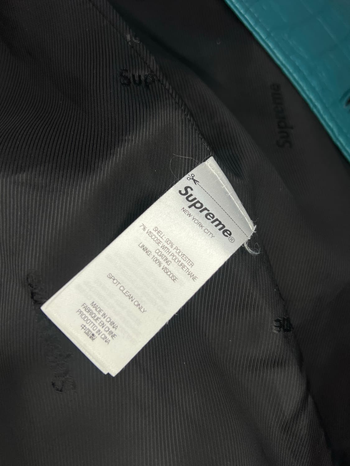 슈프림 22SS Faux croc 페이크 레더 카코트  상품이미지7