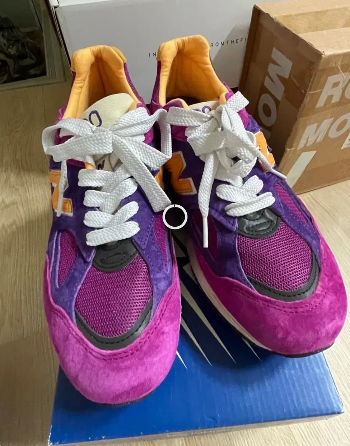 뉴발란스 990 v2 퍼플 옐로우 265 상품이미지4