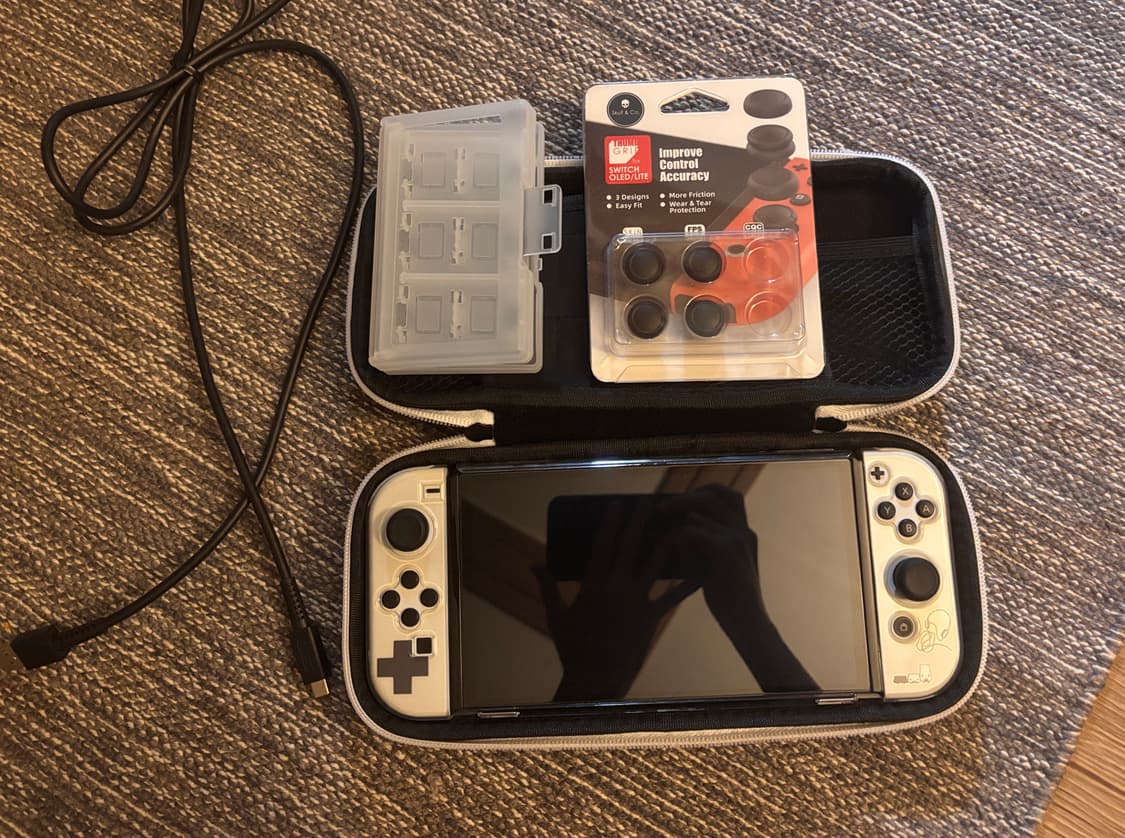 닌텐도 스위치 oled 화이트 상품이미지1