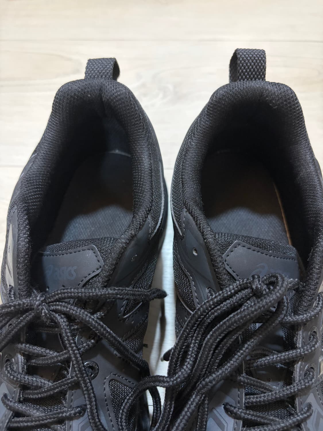 아식스 젤 벤쳐 6 쉴드 블랙 275 상품이미지5