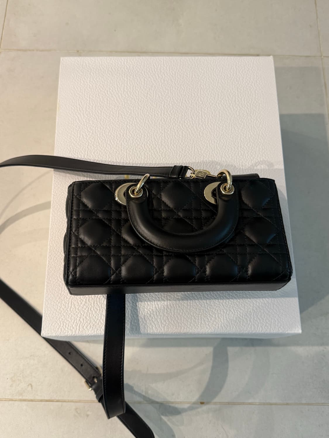 디올 디조이 스몰 블랙 상품이미지2